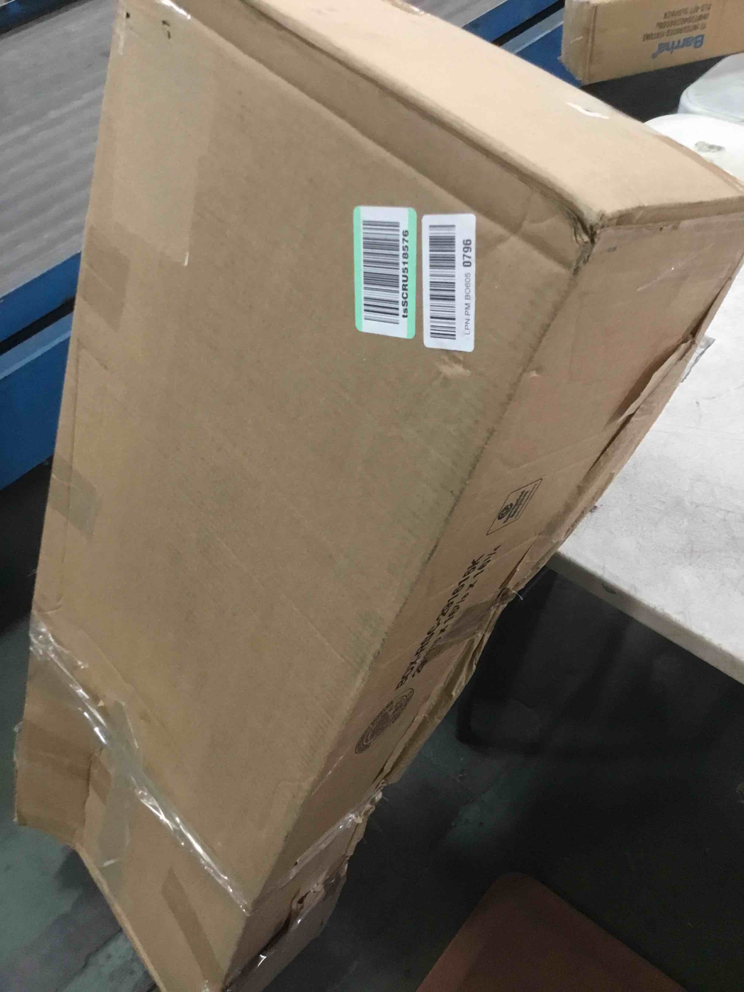 https://s3.amazonaws.com/lotting-images-prod/bidfta/TEA0299055_1728567333202.jpeg