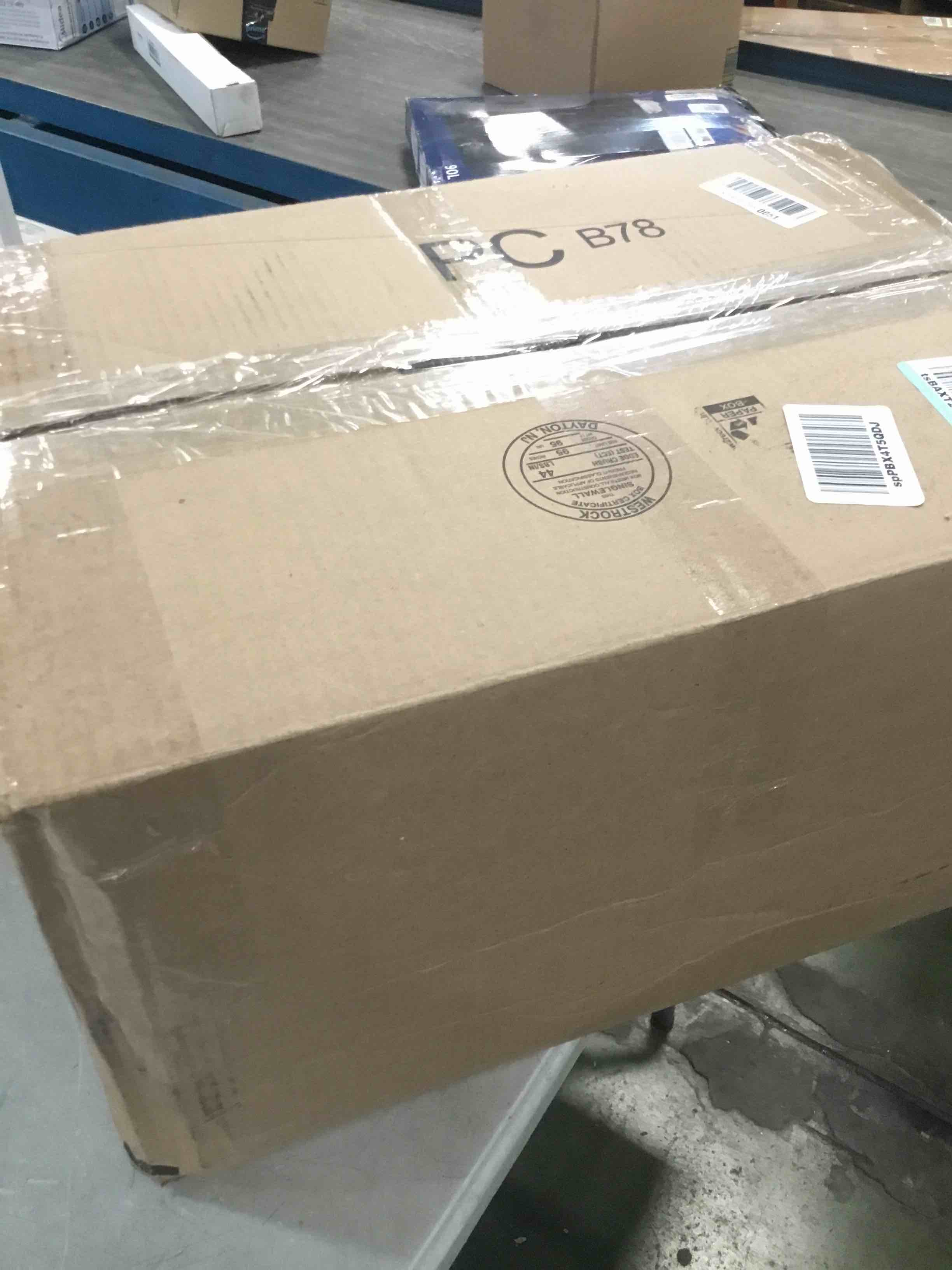 https://s3.amazonaws.com/lotting-images-prod/bidfta/TEA0299409_1728405192903.jpeg