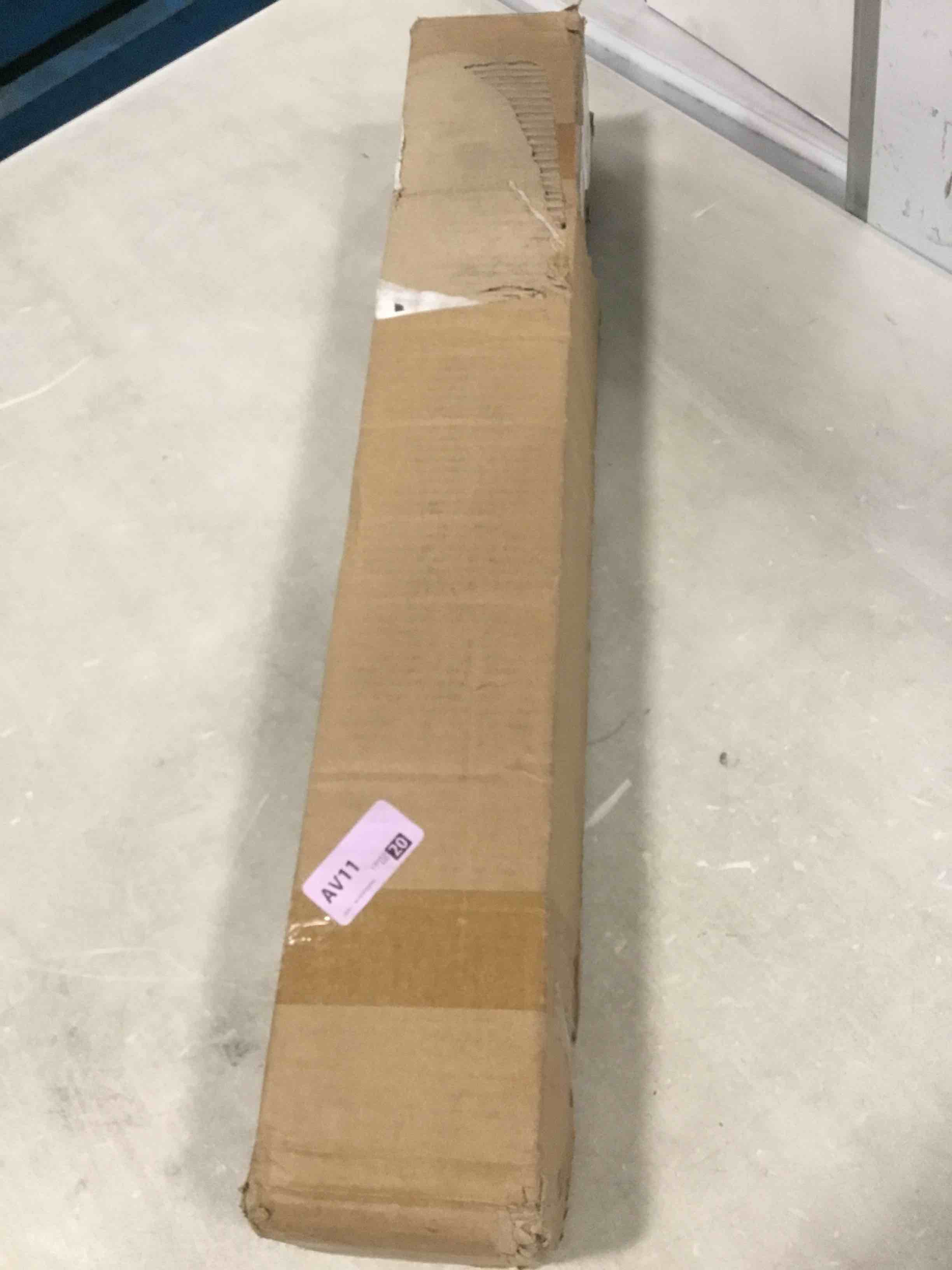 https://s3.amazonaws.com/lotting-images-prod/bidfta/TEA0300540_1727360626387.jpeg