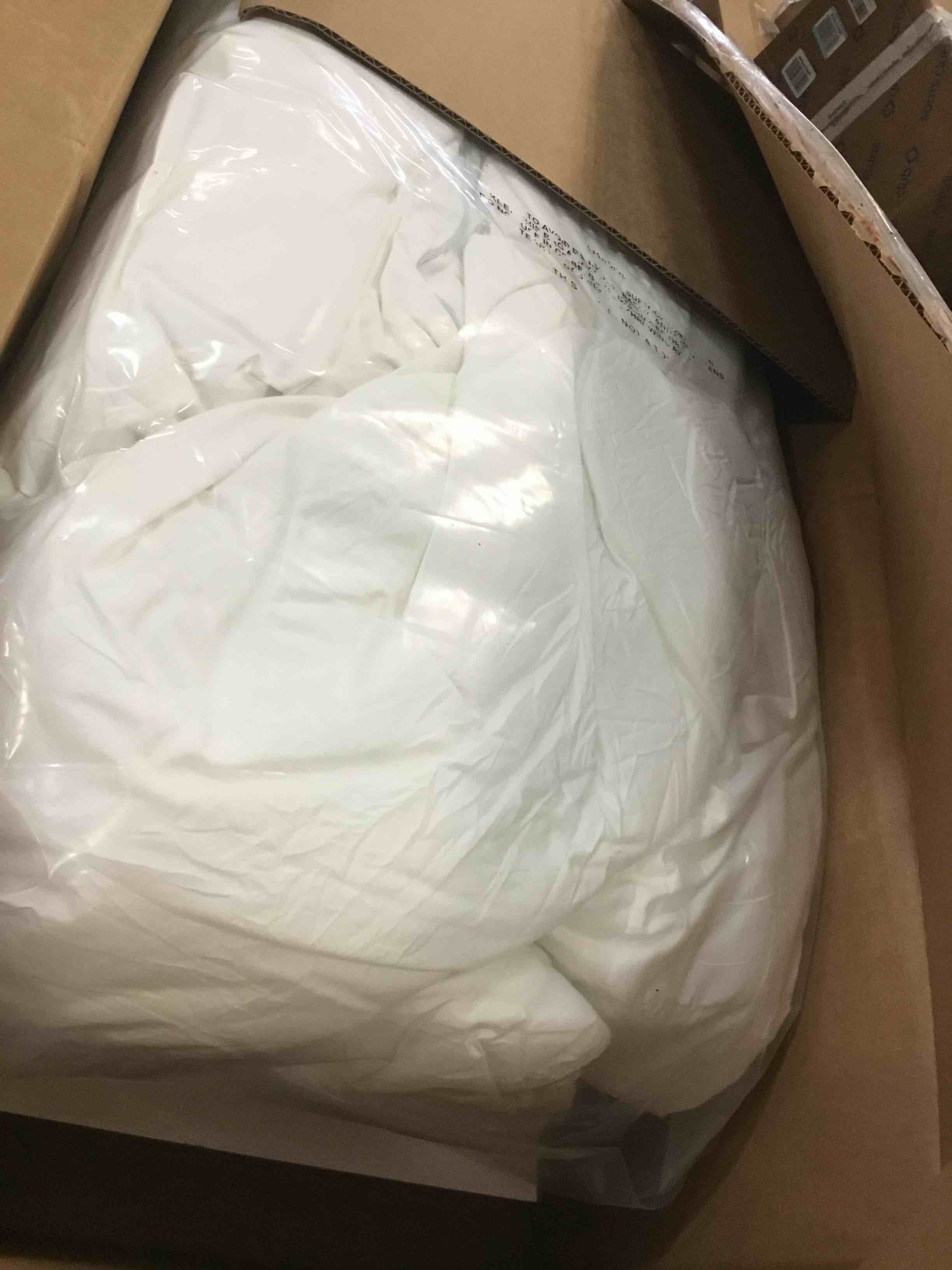 https://s3.amazonaws.com/lotting-images-prod/bidfta/TEA0301688_1726834176989.jpeg