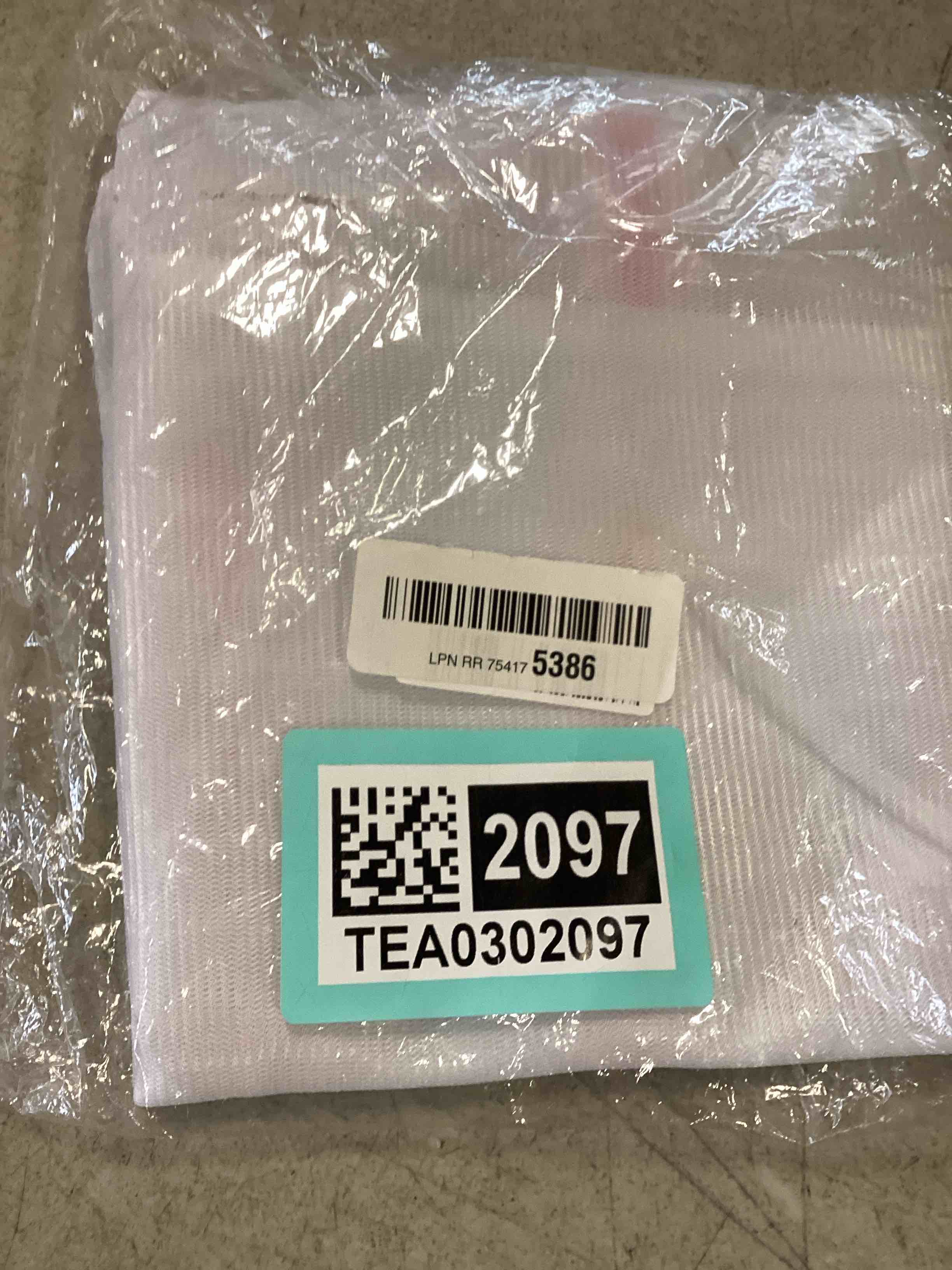 https://s3.amazonaws.com/lotting-images-prod/bidfta/TEA0302097_1727274391427.jpeg
