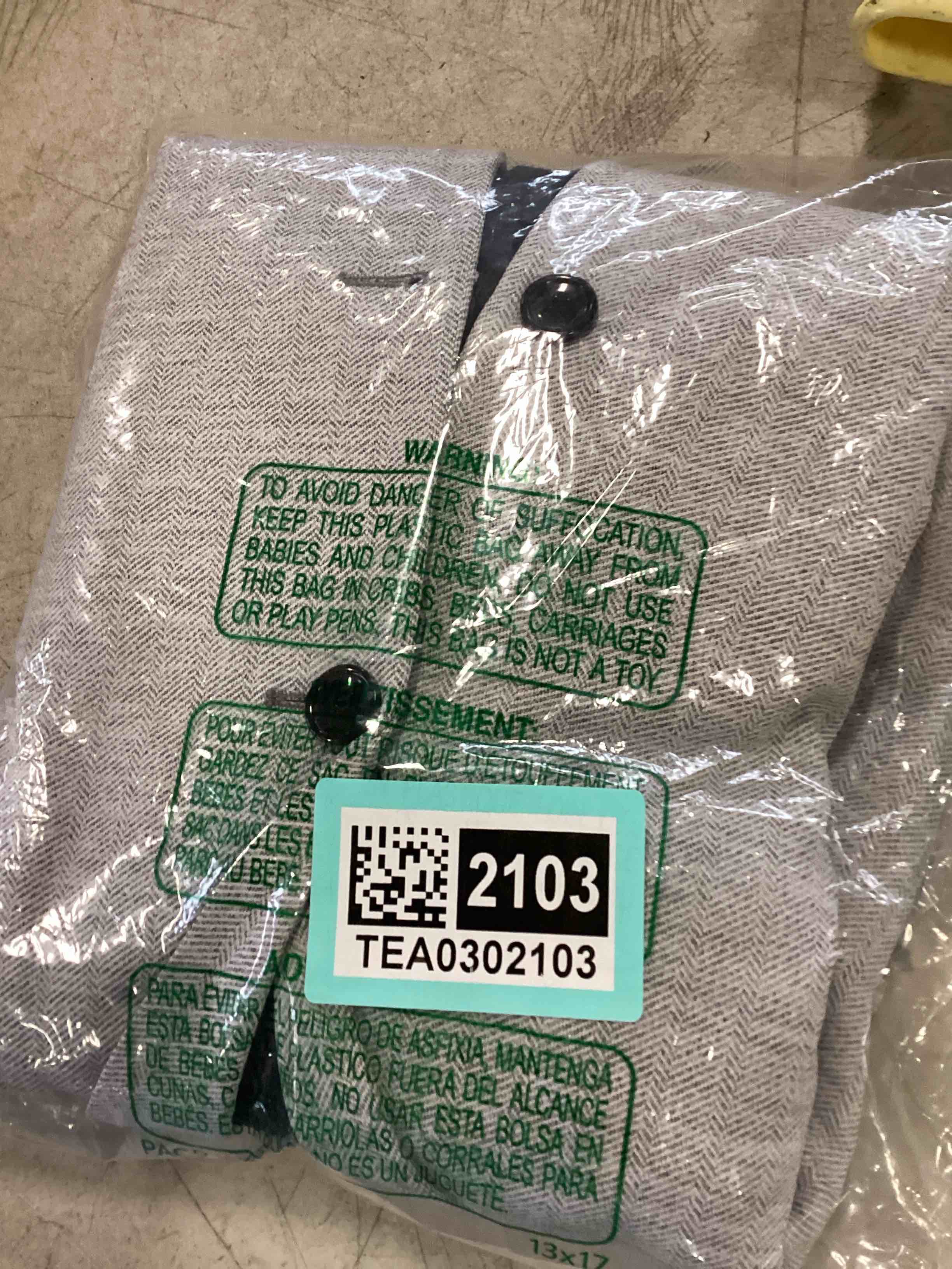 https://s3.amazonaws.com/lotting-images-prod/bidfta/TEA0302103_1727273957901.jpeg