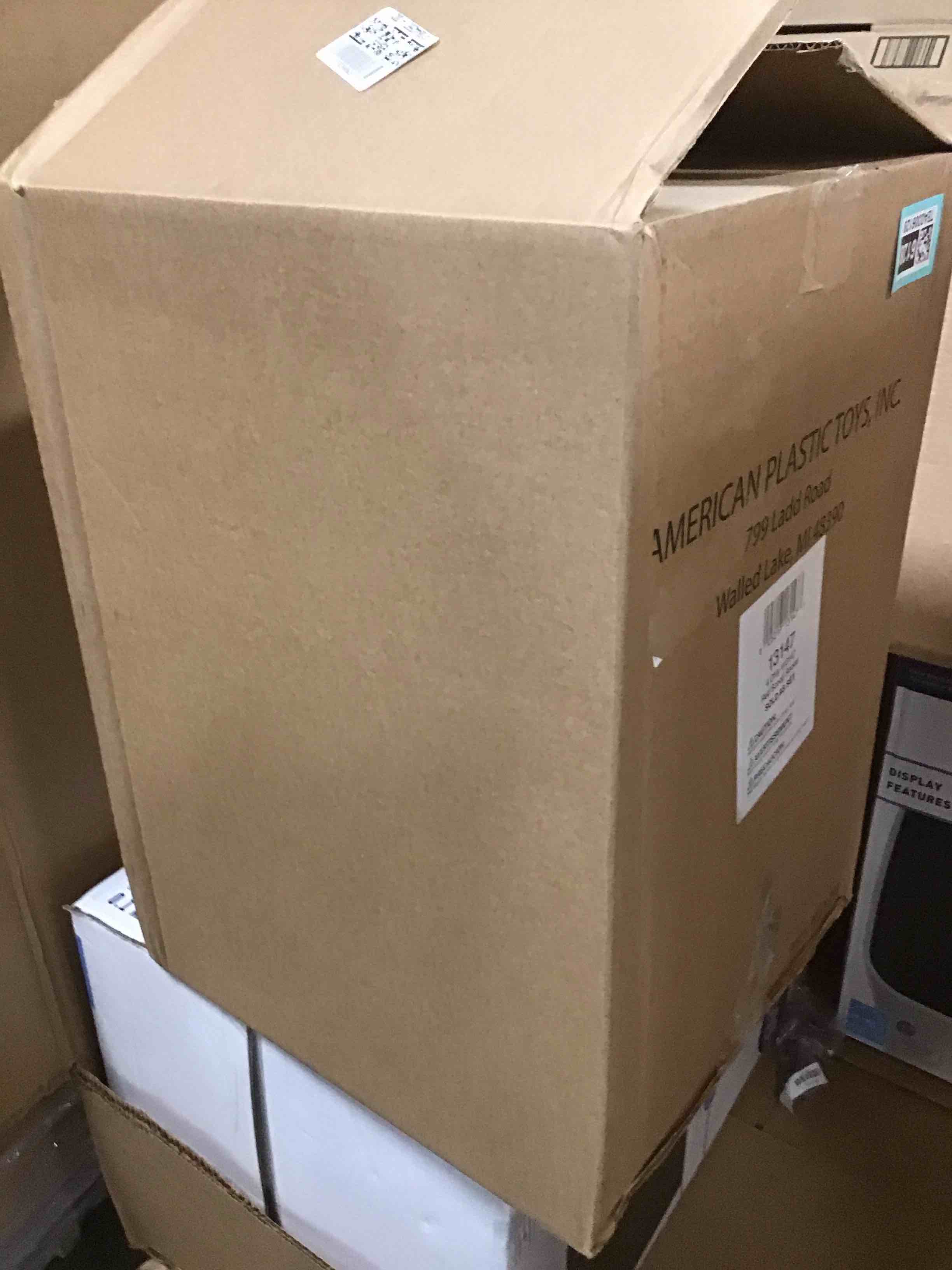 https://s3.amazonaws.com/lotting-images-prod/bidfta/TEA0306128_1727207047635.jpeg