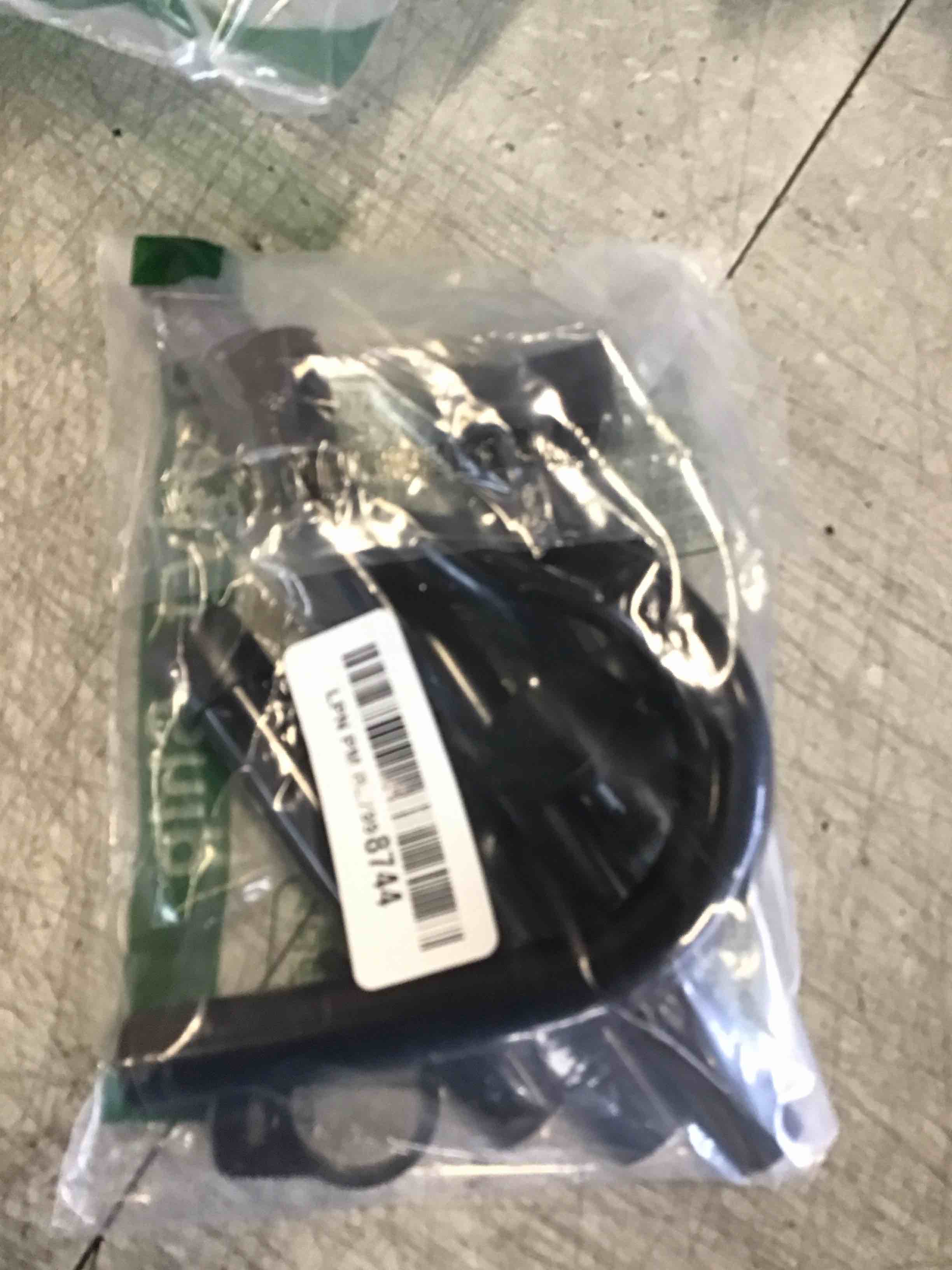 https://s3.amazonaws.com/lotting-images-prod/bidfta/TEA0307015_1726846321094.jpeg