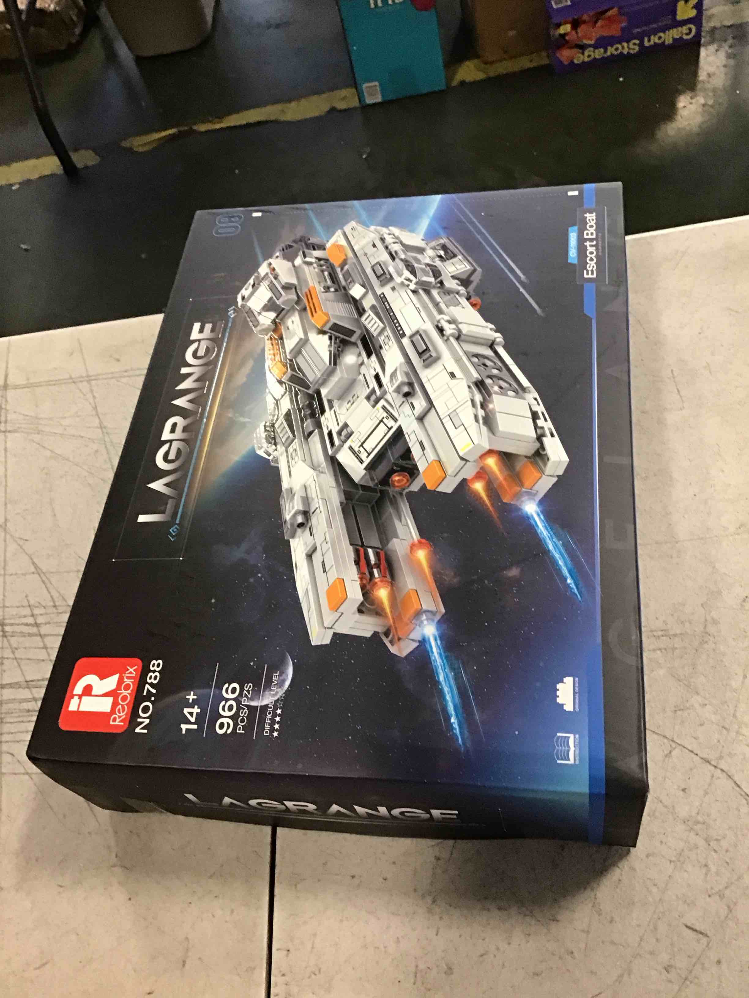 https://s3.amazonaws.com/lotting-images-prod/bidfta/TEA0310845_1730726277931.jpeg