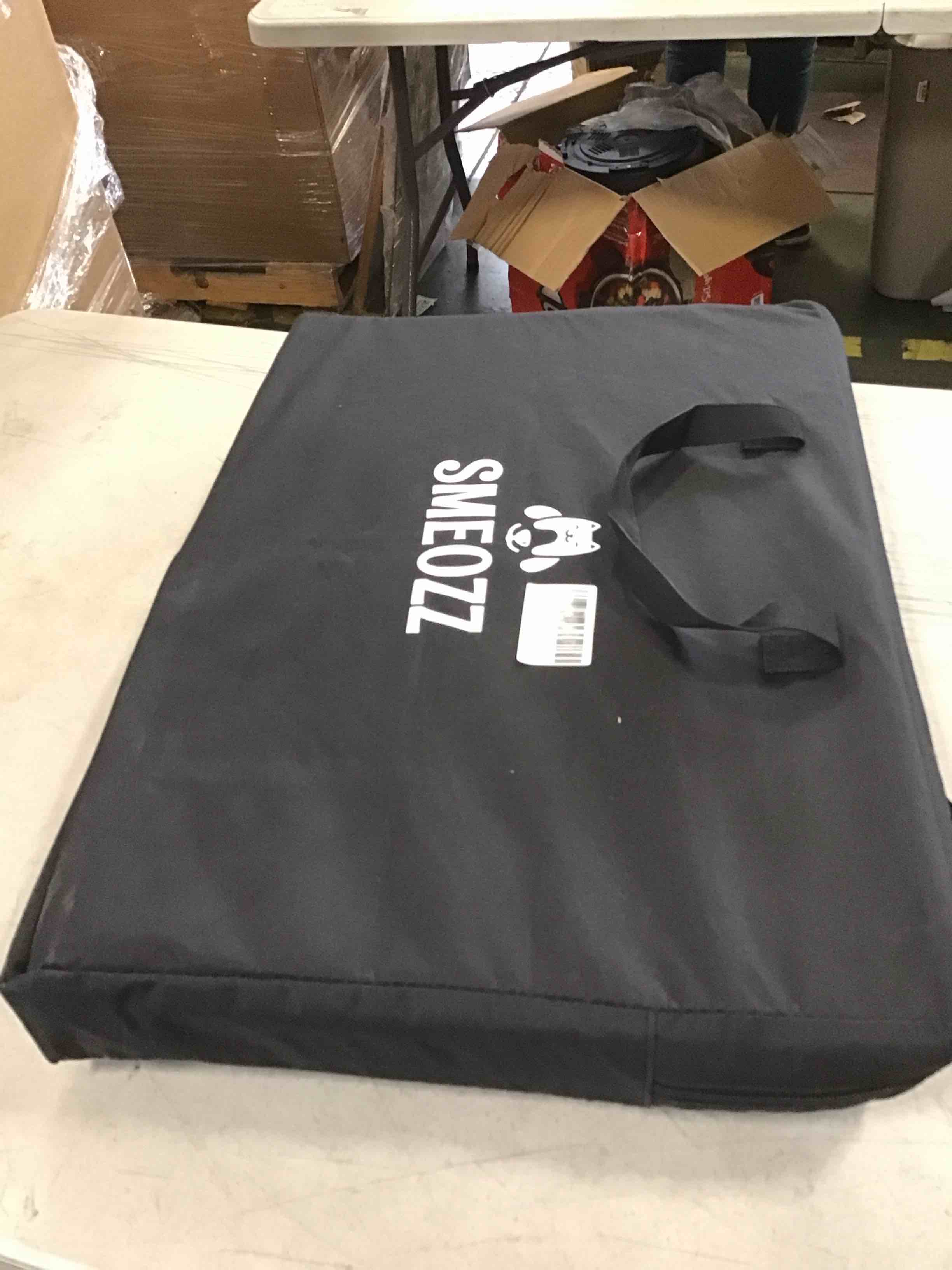 https://s3.amazonaws.com/lotting-images-prod/bidfta/TEA0311405_1730384914552.jpeg
