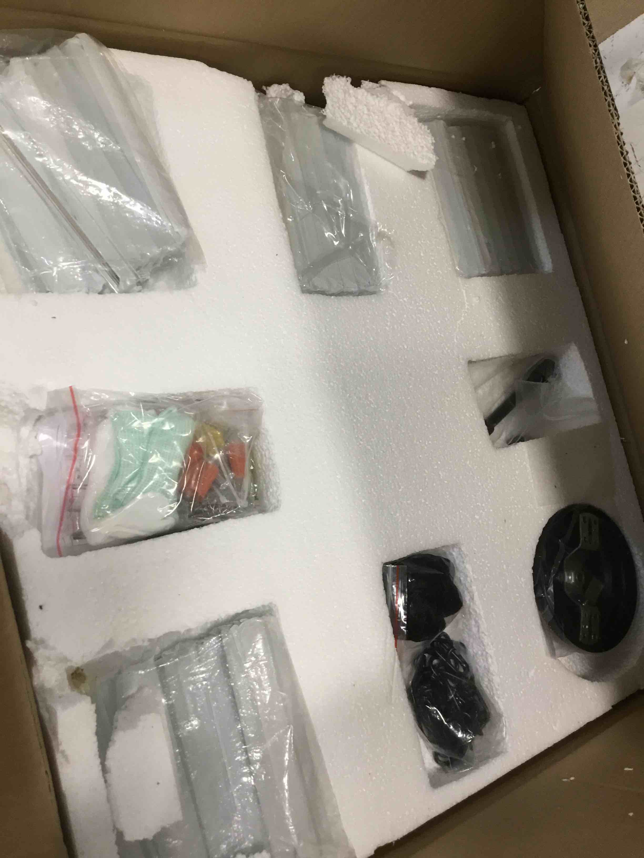 https://s3.amazonaws.com/lotting-images-prod/bidfta/TEA0312327_1728571712632.jpeg
