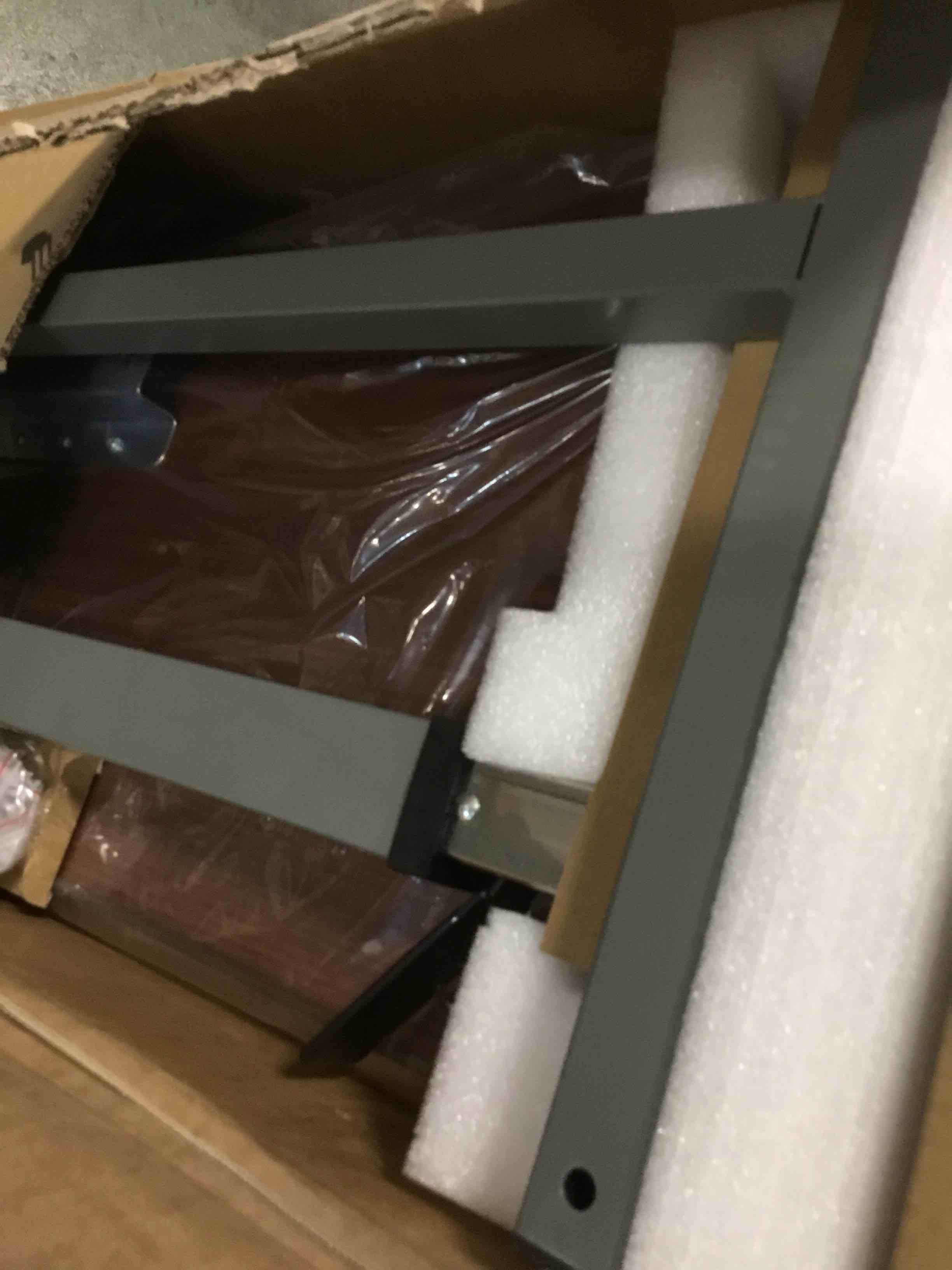 https://s3.amazonaws.com/lotting-images-prod/bidfta/TEA0313318_1727963694232.jpeg