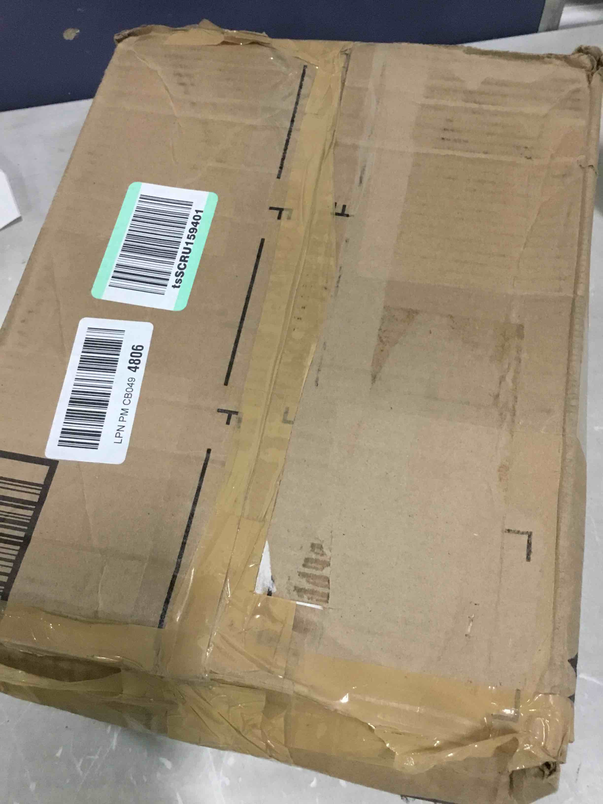 https://s3.amazonaws.com/lotting-images-prod/bidfta/TEA0313837_1727784276385.jpeg