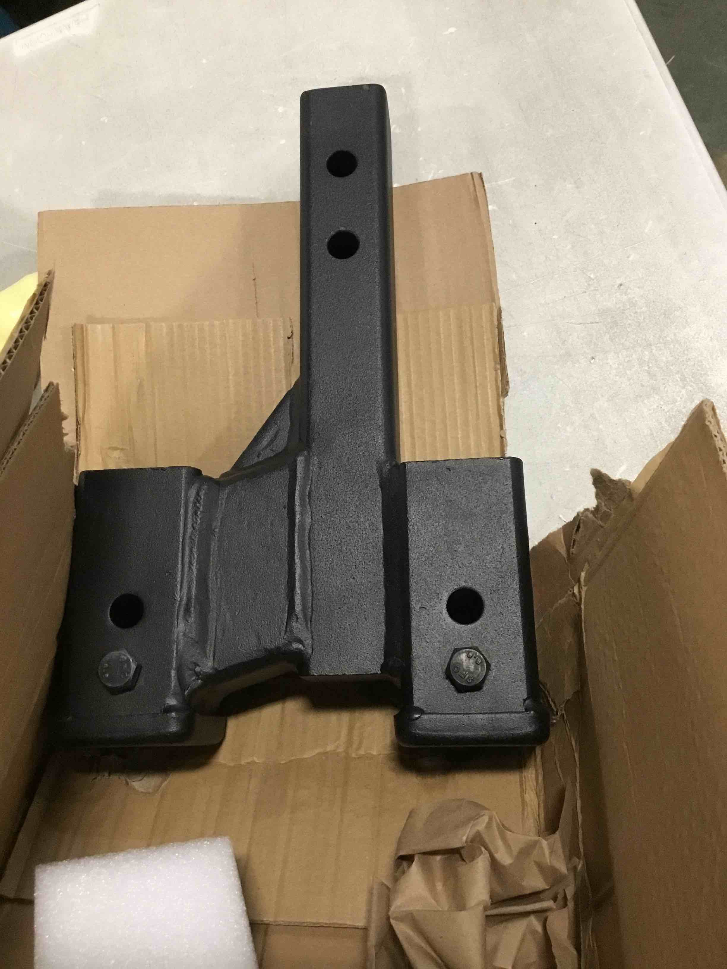 https://s3.amazonaws.com/lotting-images-prod/bidfta/TEA0313837_1727784429305.jpeg
