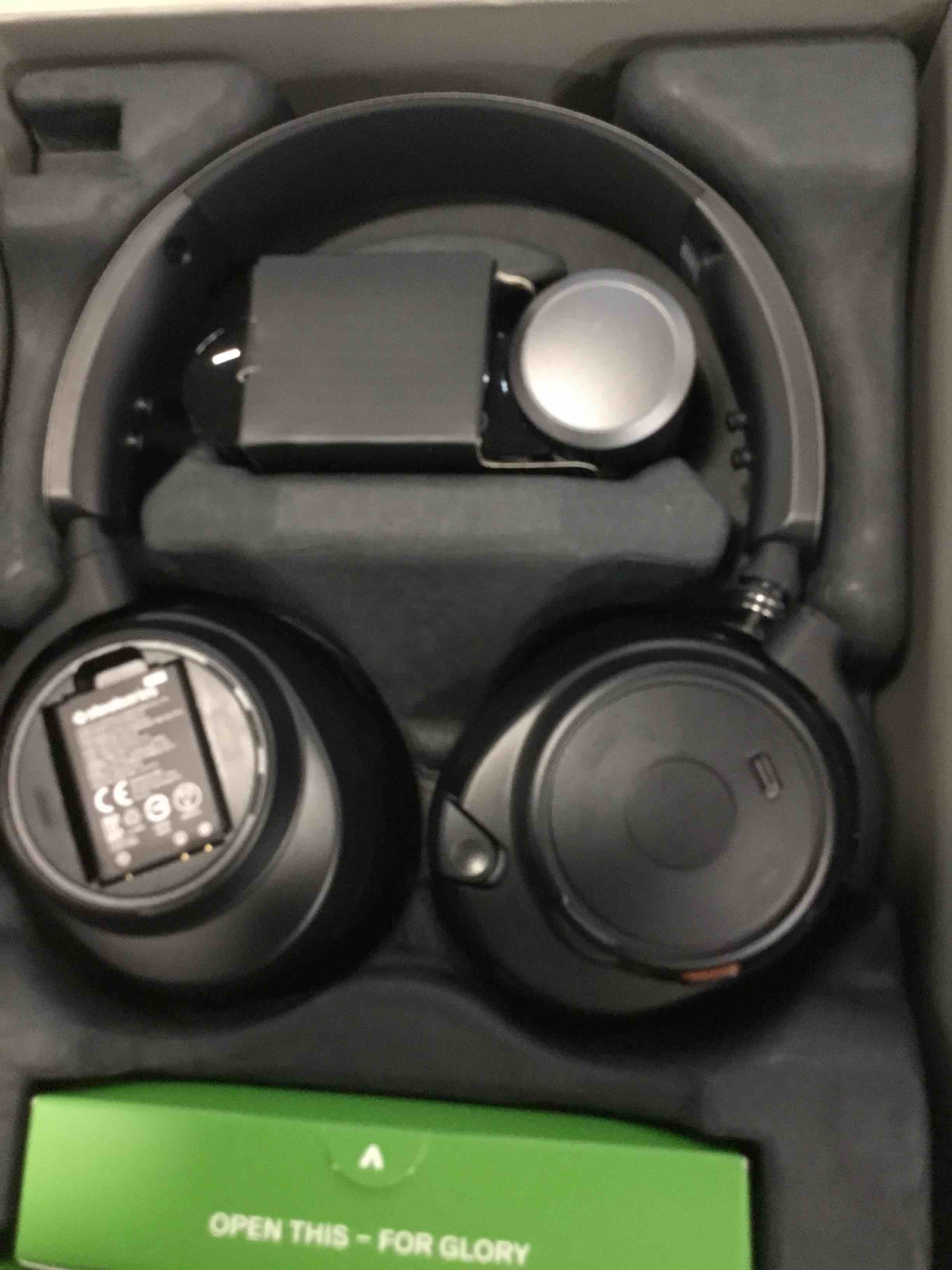 https://s3.amazonaws.com/lotting-images-prod/bidfta/TEA0313965_1727717426212.jpeg