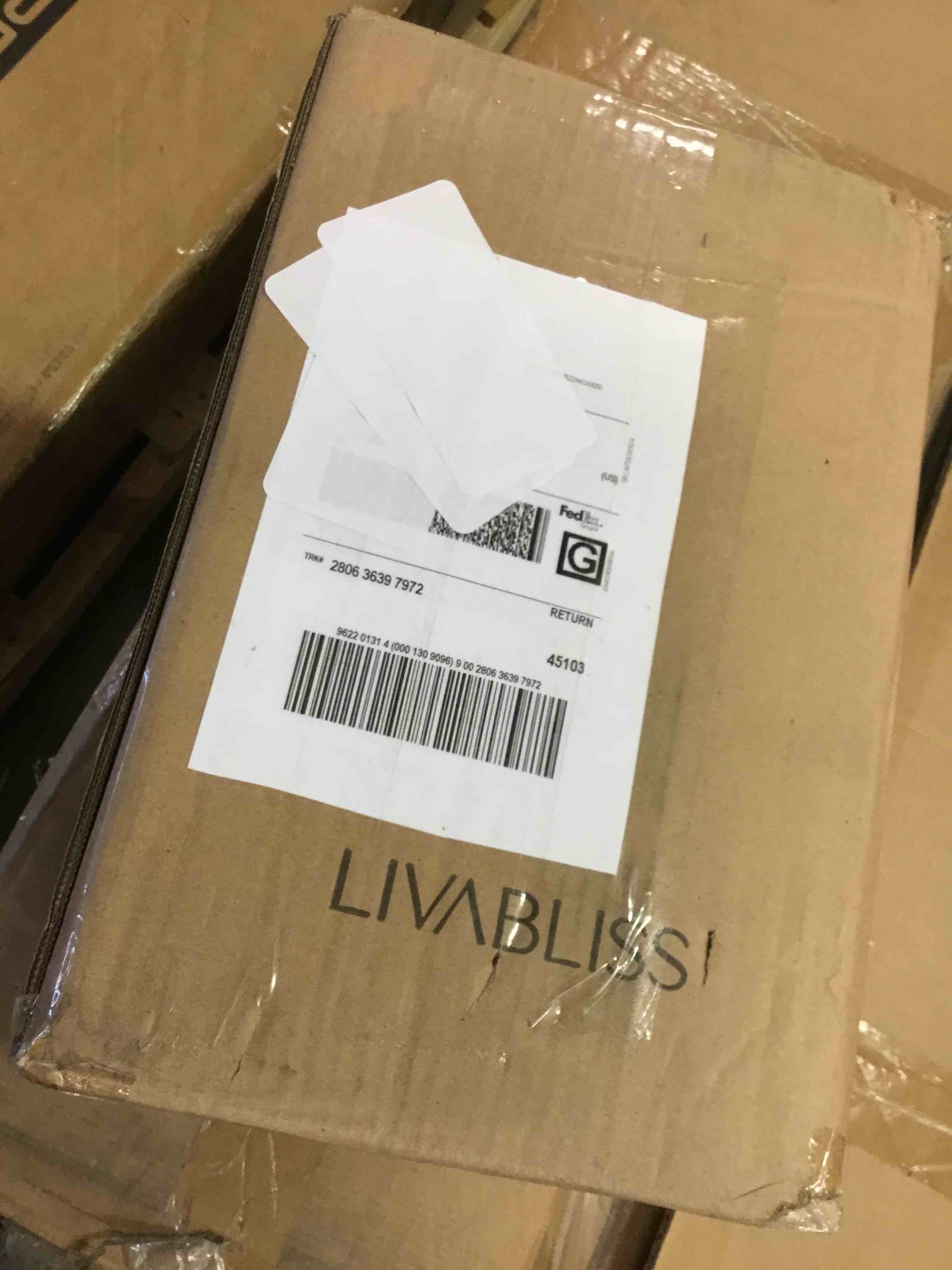 https://s3.amazonaws.com/lotting-images-prod/bidfta/TEA0314139_1731077520355.jpeg