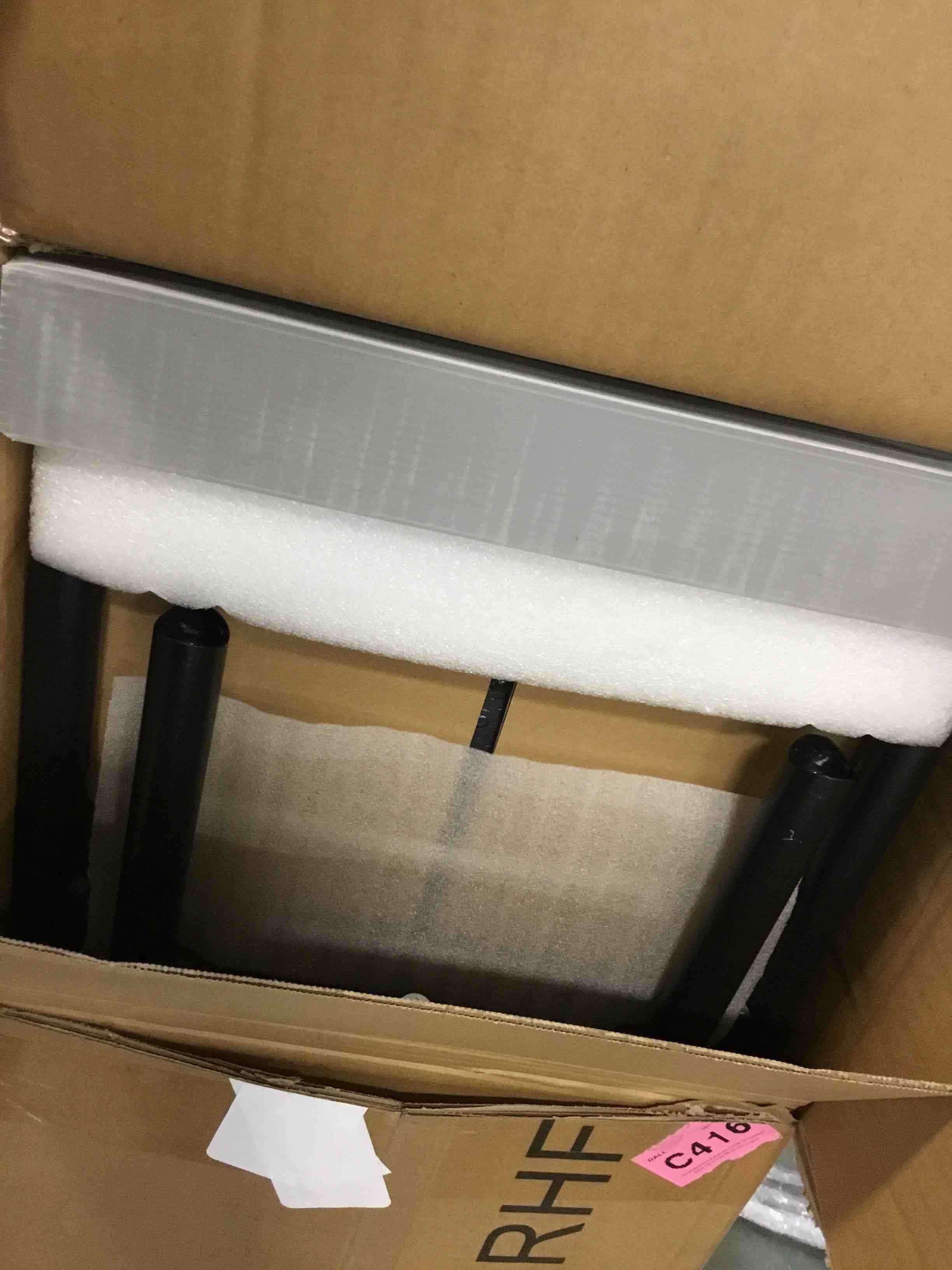 https://s3.amazonaws.com/lotting-images-prod/bidfta/TEA0315140_1729704922420.jpeg