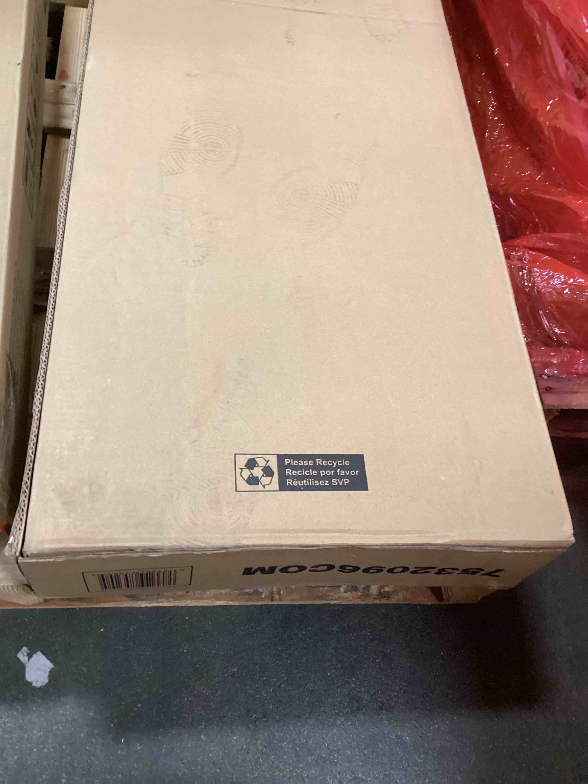 https://s3.amazonaws.com/lotting-images-prod/bidfta/TEA0315647_1728917671140.jpeg