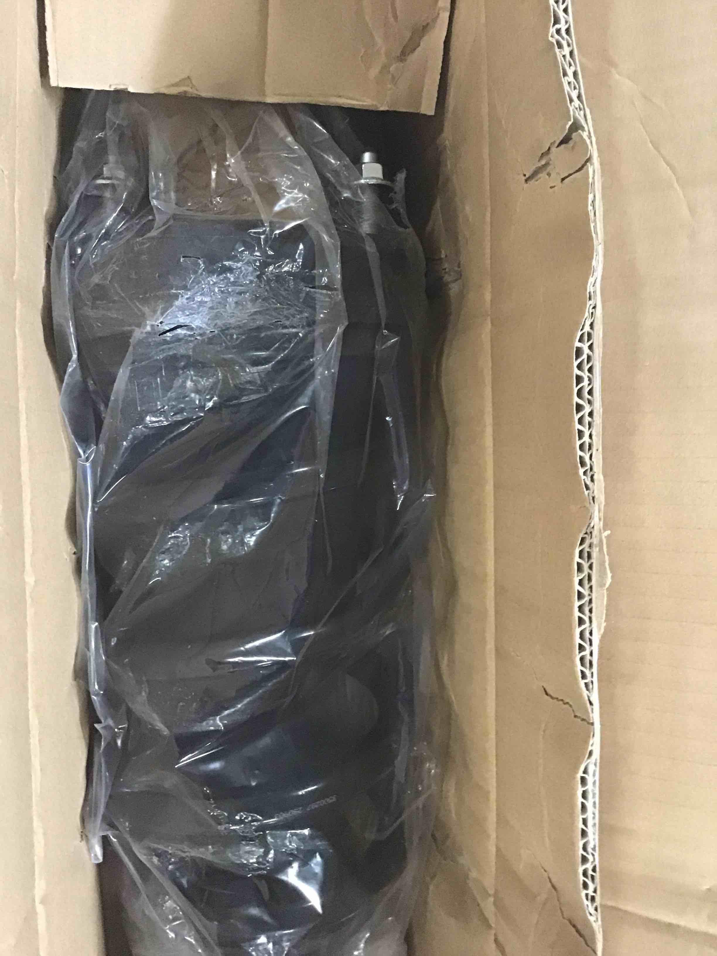 https://s3.amazonaws.com/lotting-images-prod/bidfta/TEA0315752_1728490459578.jpeg