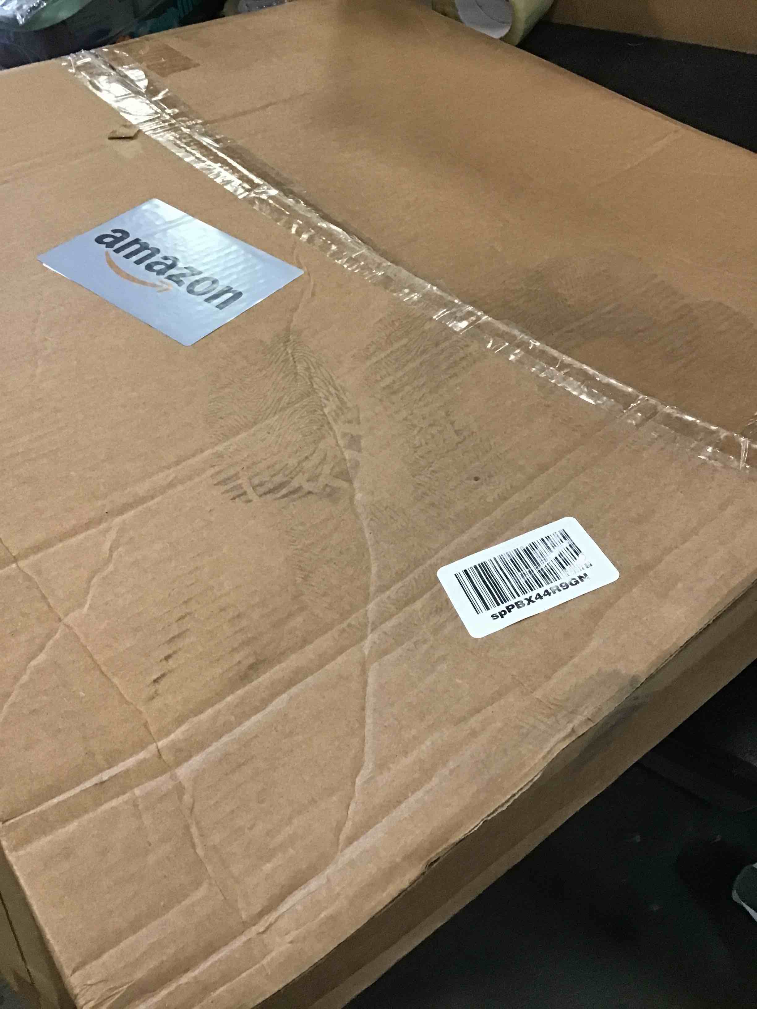https://s3.amazonaws.com/lotting-images-prod/bidfta/TEA0318016_1728572997544.jpeg