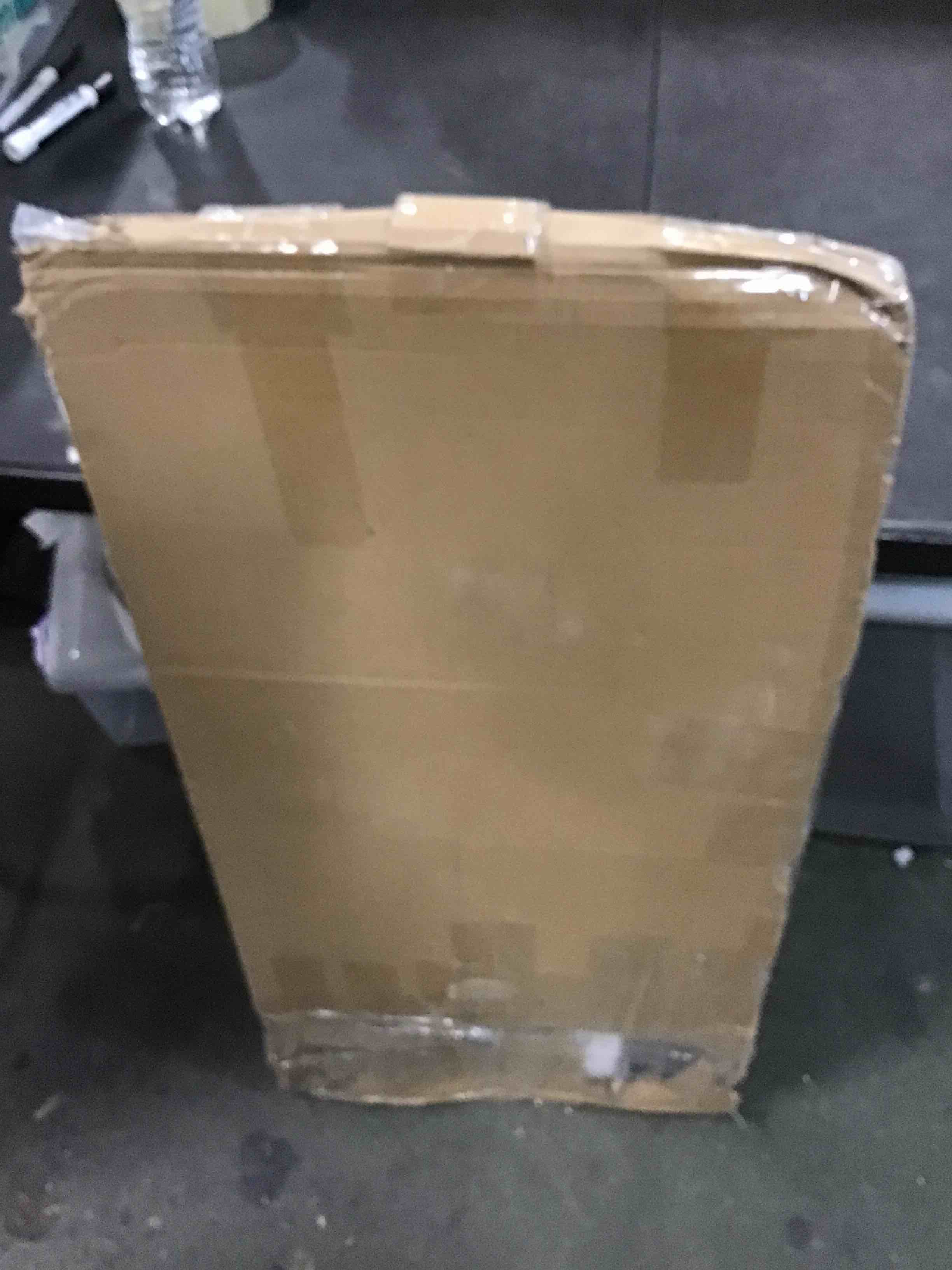 https://s3.amazonaws.com/lotting-images-prod/bidfta/TEA0318122_1728561706517.jpeg