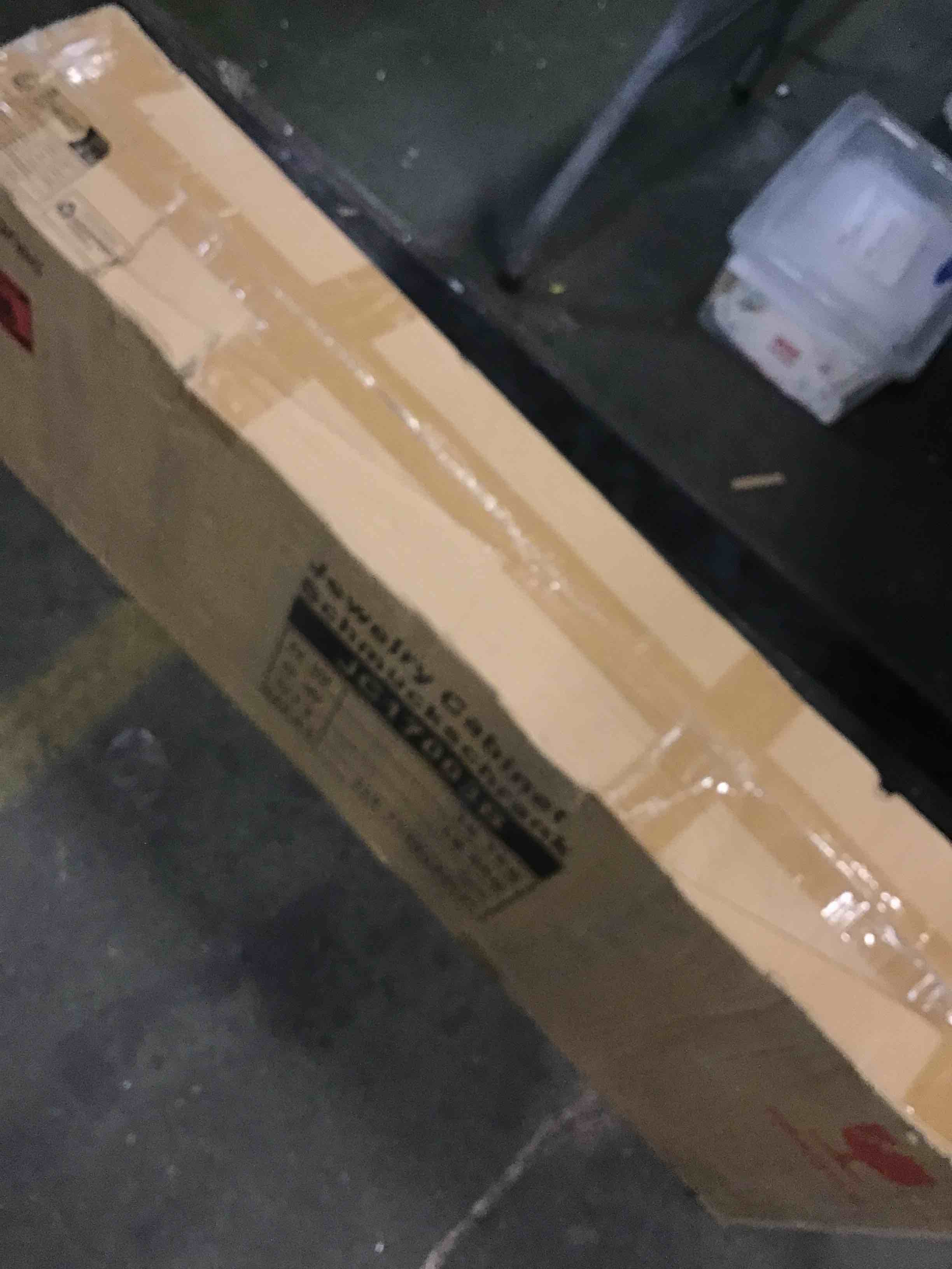 https://s3.amazonaws.com/lotting-images-prod/bidfta/TEA0318341_1728486550356.jpeg