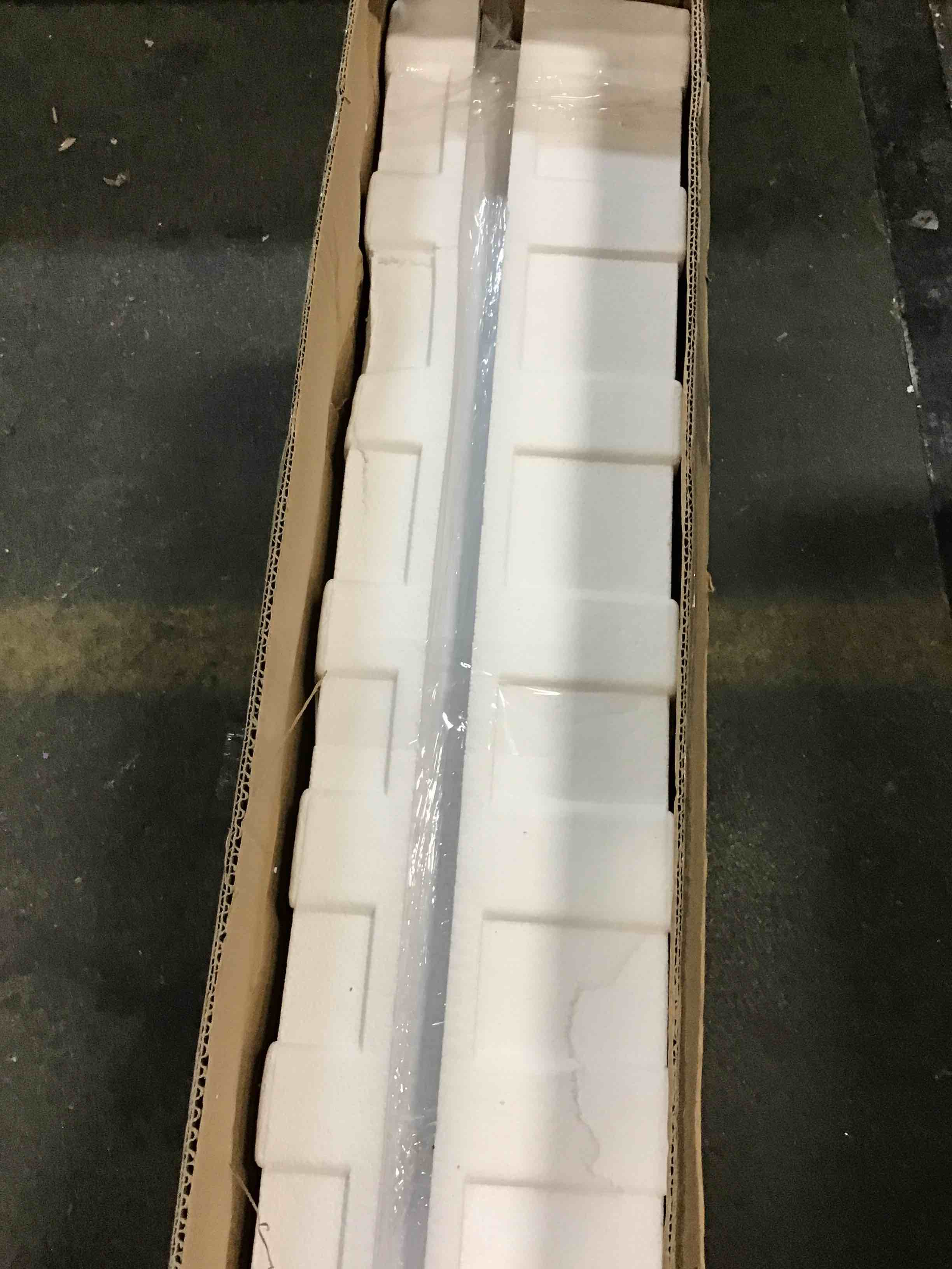 https://s3.amazonaws.com/lotting-images-prod/bidfta/TEA0318341_1728486579539.jpeg