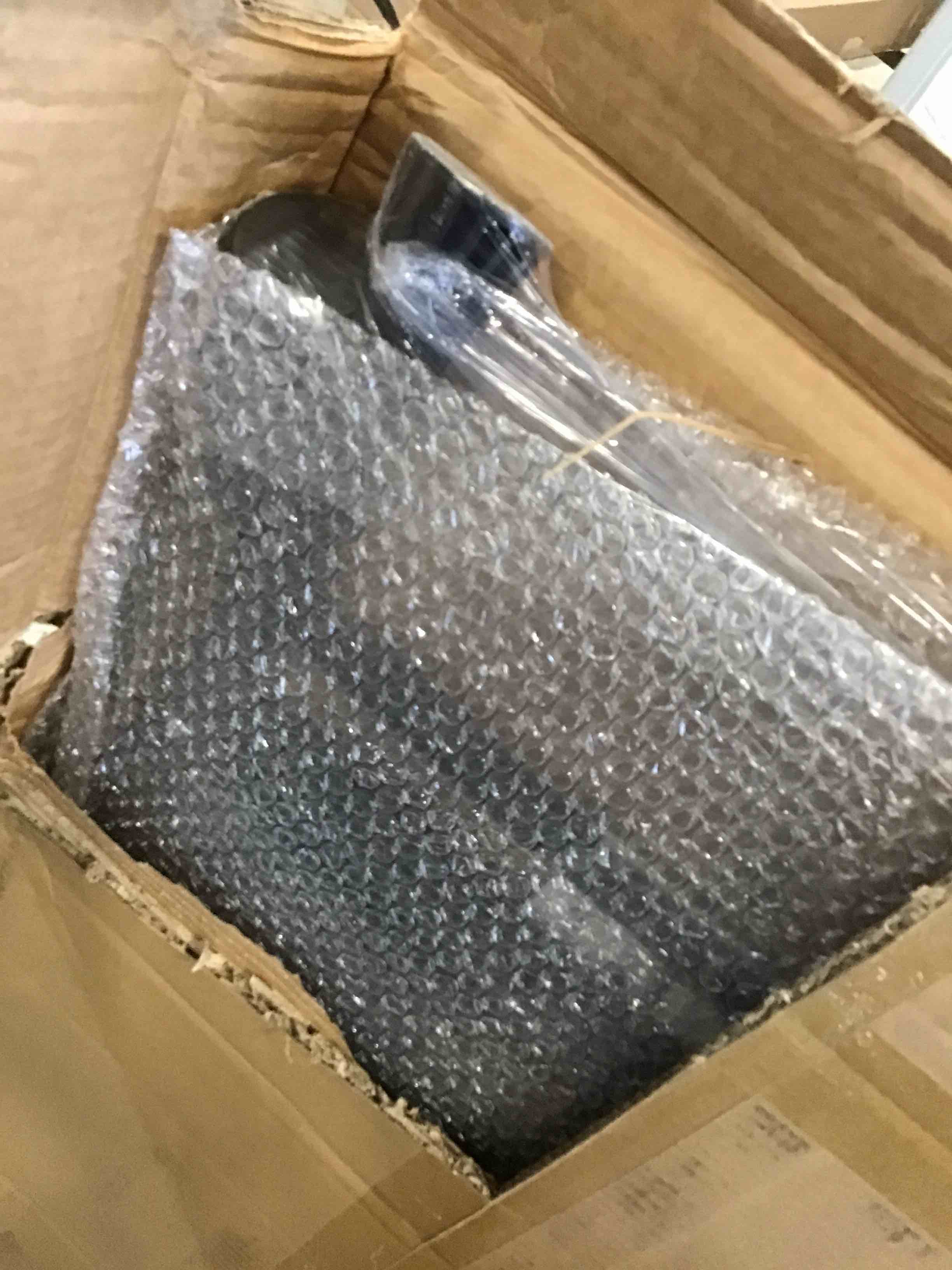https://s3.amazonaws.com/lotting-images-prod/bidfta/TEA0318353_1728485510325.jpeg