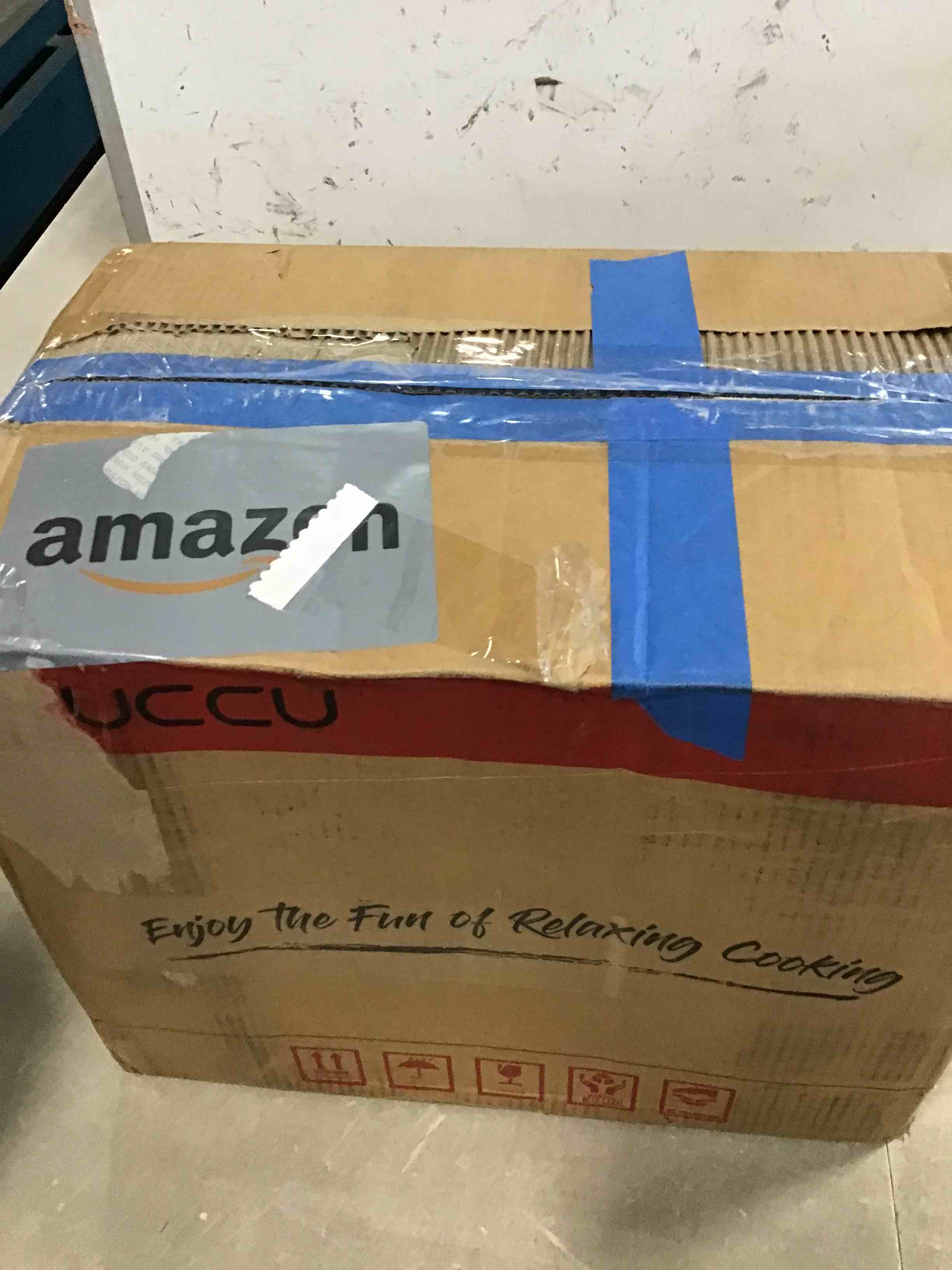 https://s3.amazonaws.com/lotting-images-prod/bidfta/TEA0318894_1728307908683.jpeg