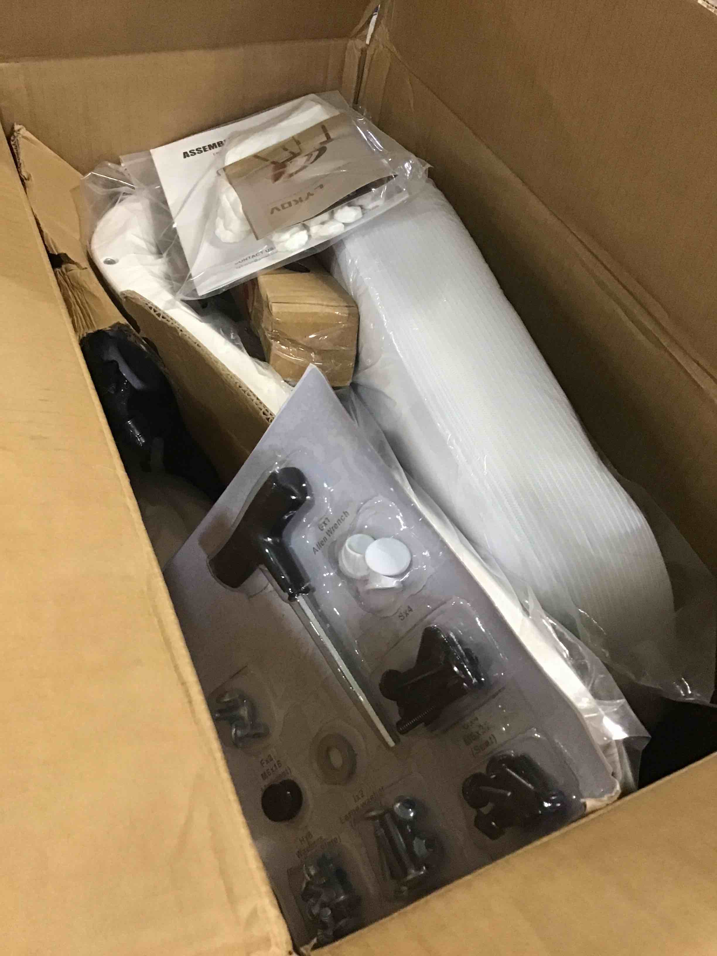 https://s3.amazonaws.com/lotting-images-prod/bidfta/TEA0319023_1728138136298.jpeg