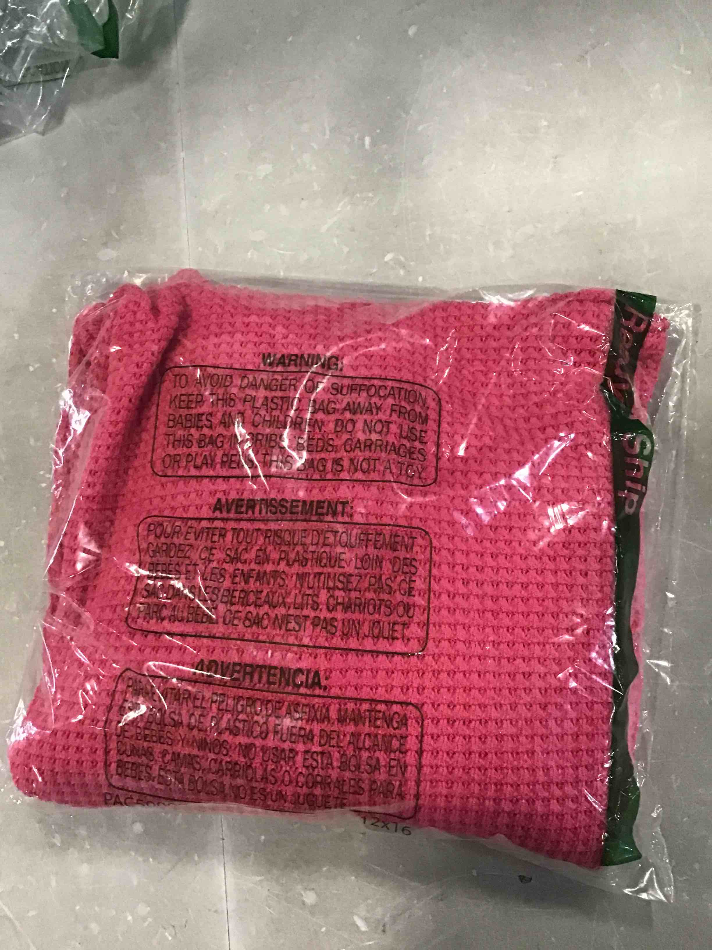 https://s3.amazonaws.com/lotting-images-prod/bidfta/TEA0319208_1728064970866.jpeg