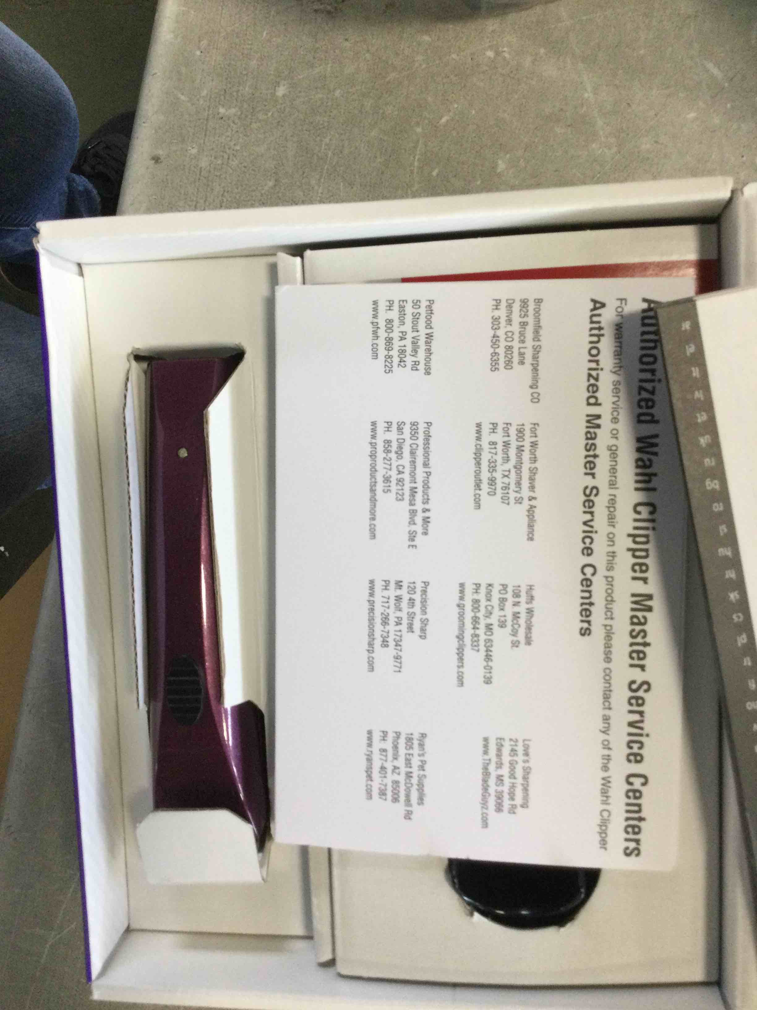 Wahl 41590-0438 BravMini Plus Trimmer  Purple