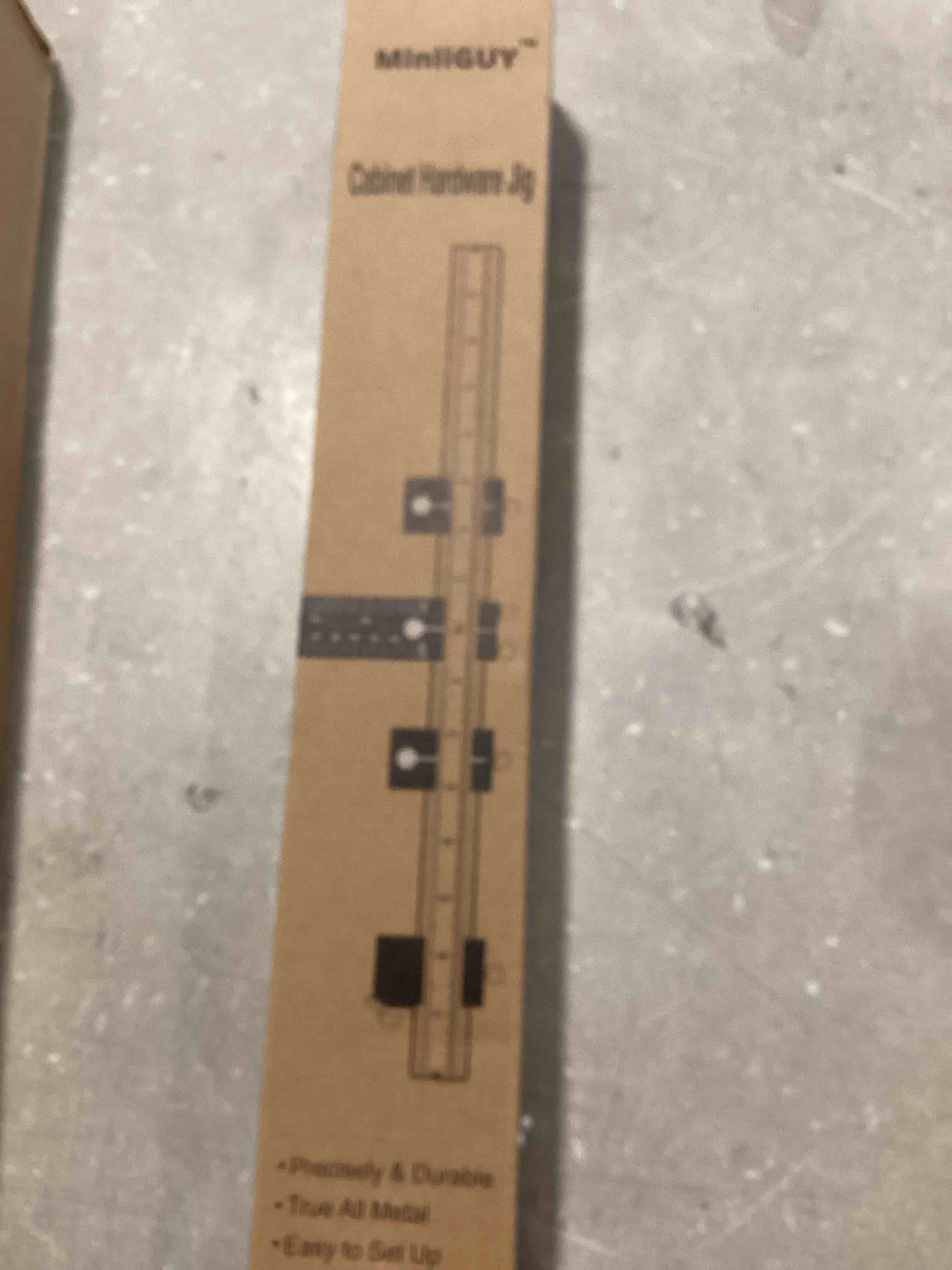 https://s3.amazonaws.com/lotting-images-prod/bidfta/TEA0320433_1728916097440.jpeg