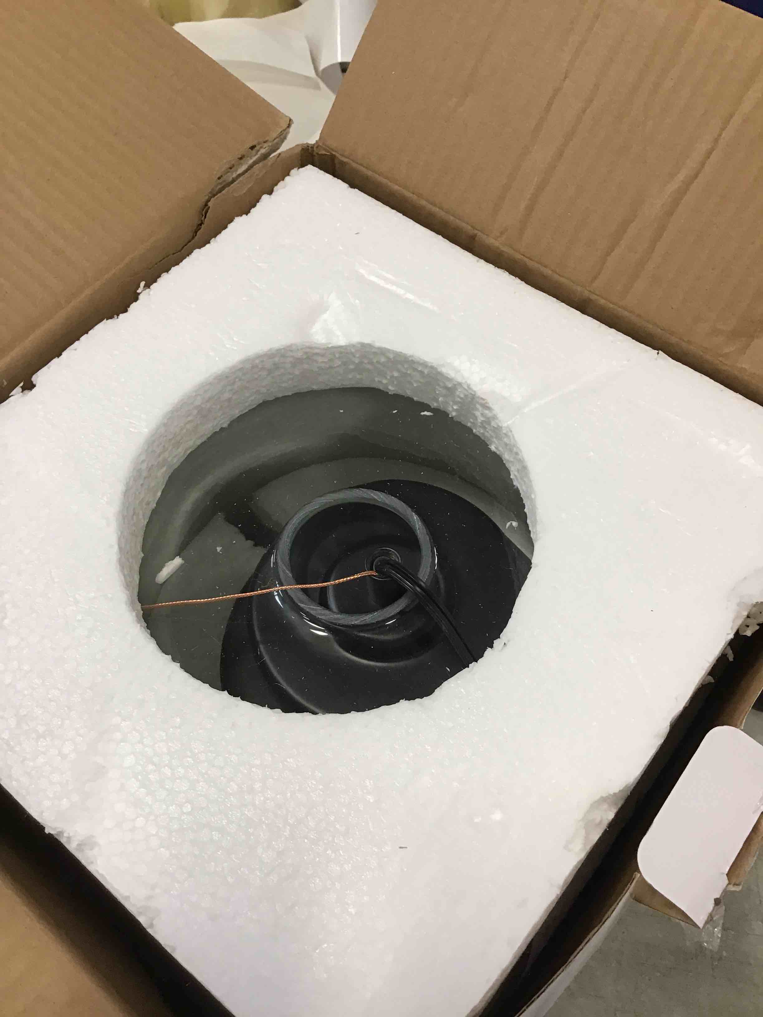 https://s3.amazonaws.com/lotting-images-prod/bidfta/TEA0322461_1729014665657.jpeg