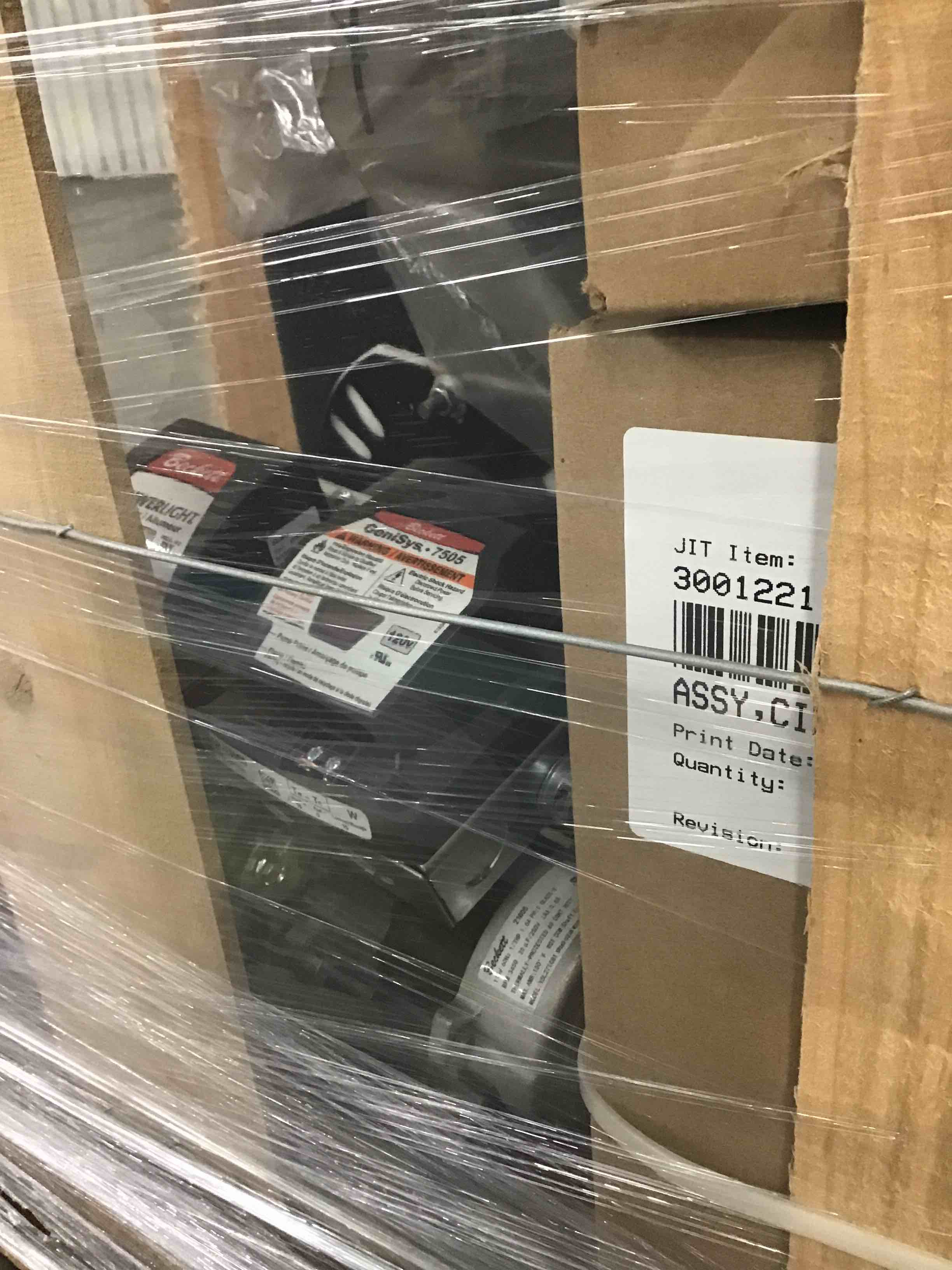 https://s3.amazonaws.com/lotting-images-prod/bidfta/TEA0325810_1741197054812.jpeg