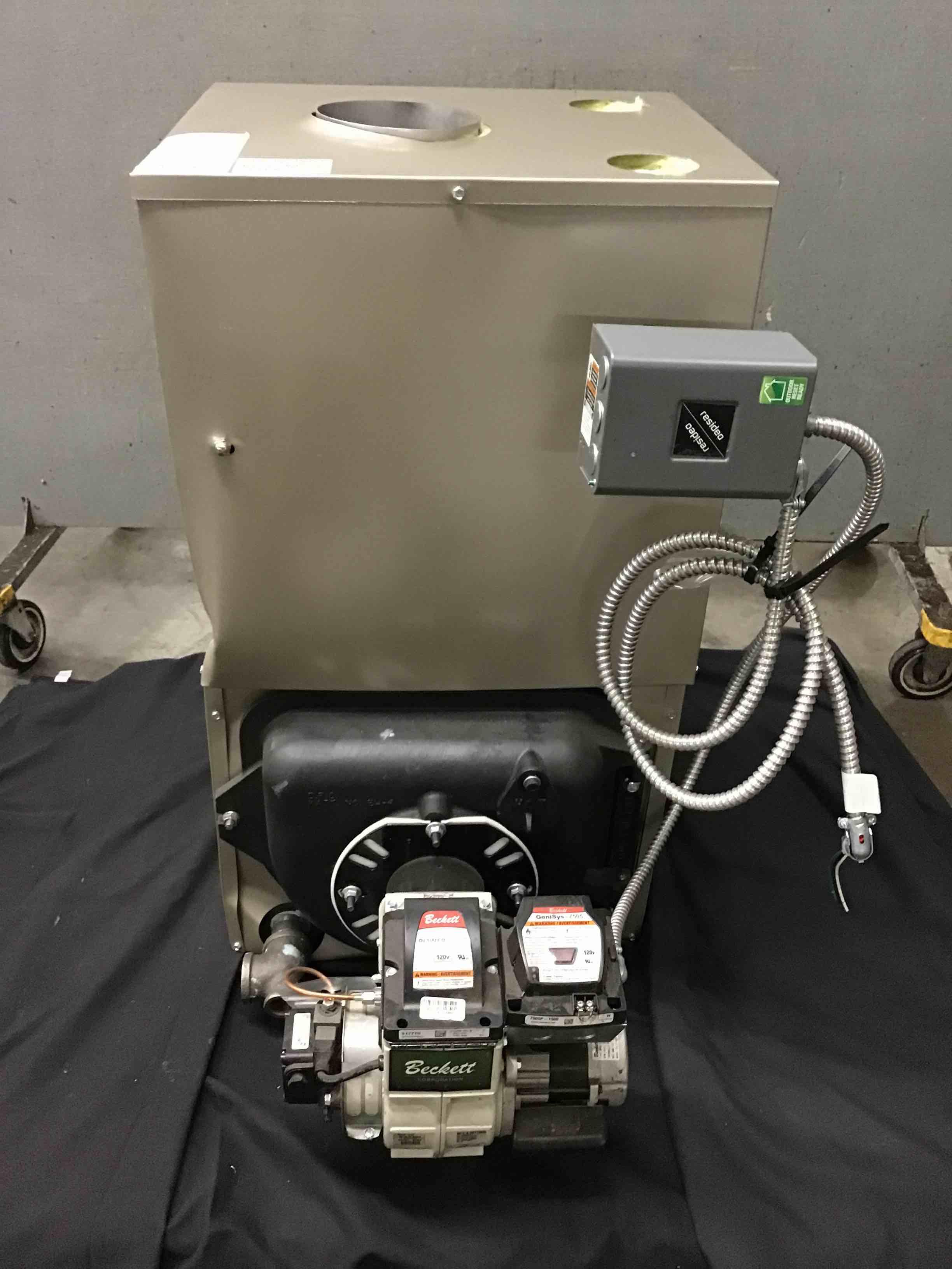 Oil Fired Cast Iron Hot Water Boiler 
