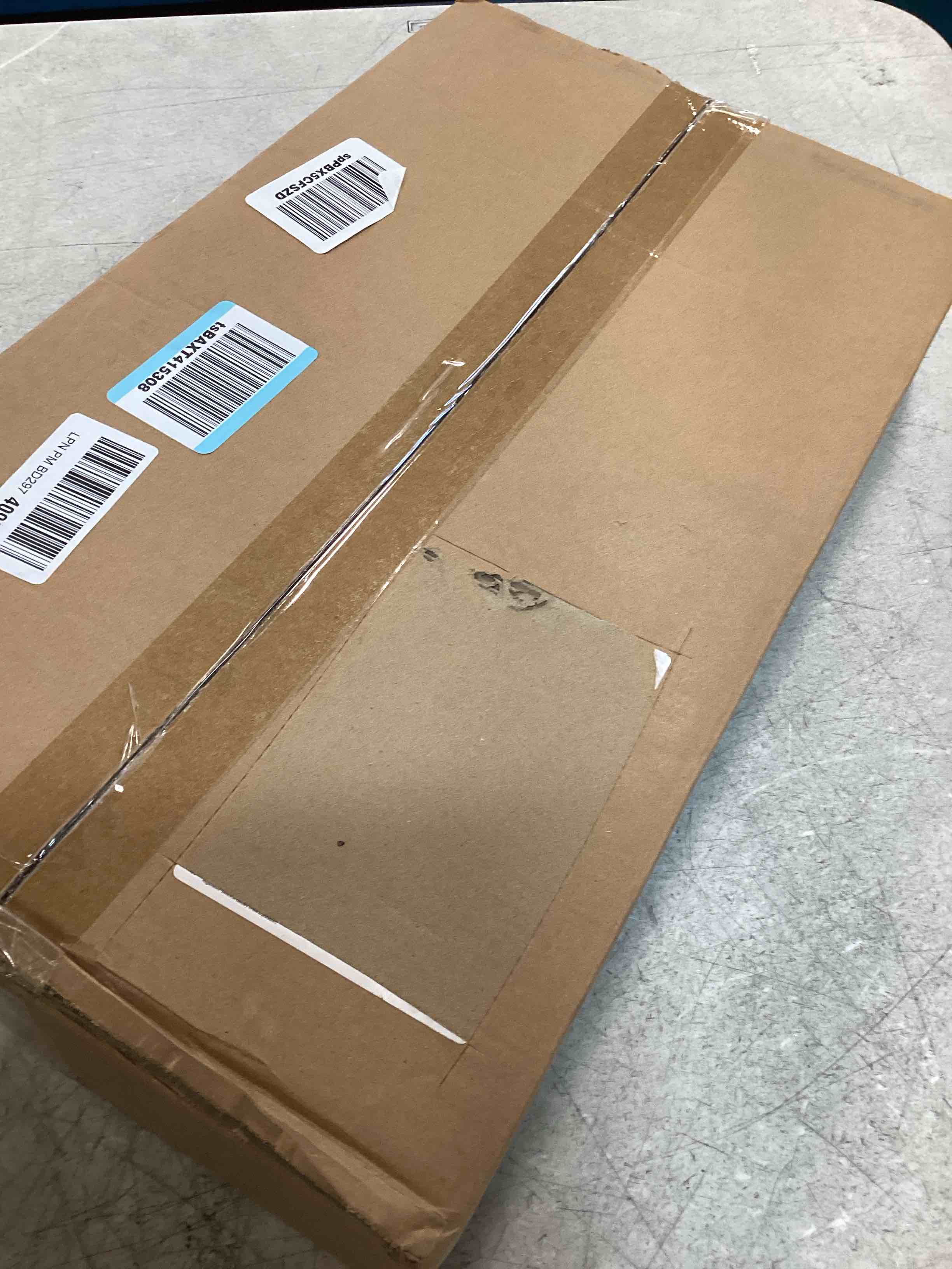 https://s3.amazonaws.com/lotting-images-prod/bidfta/TEA0330373_1728477735408.jpeg