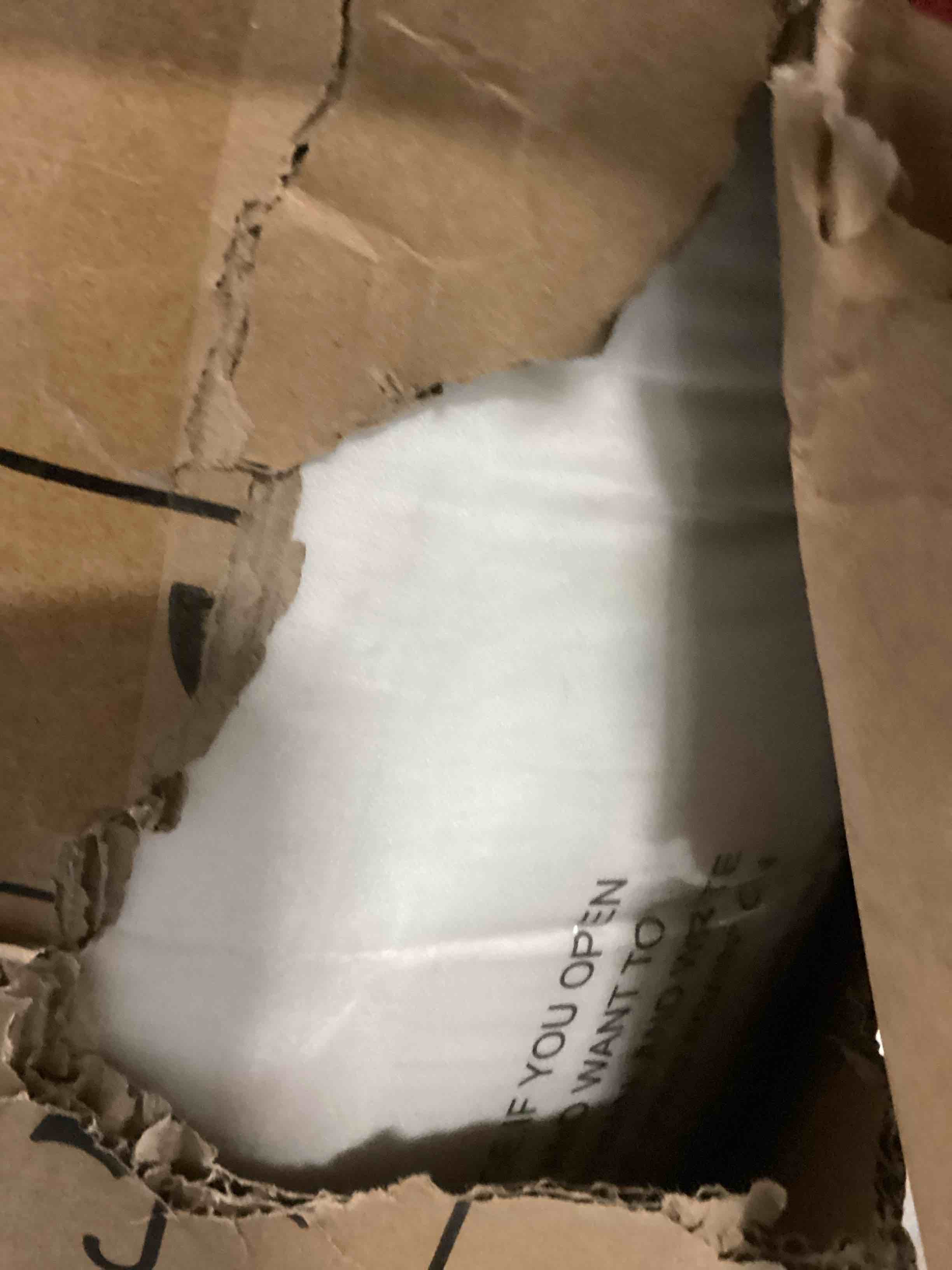 https://s3.amazonaws.com/lotting-images-prod/bidfta/TEA0330517_1728409299375.jpeg