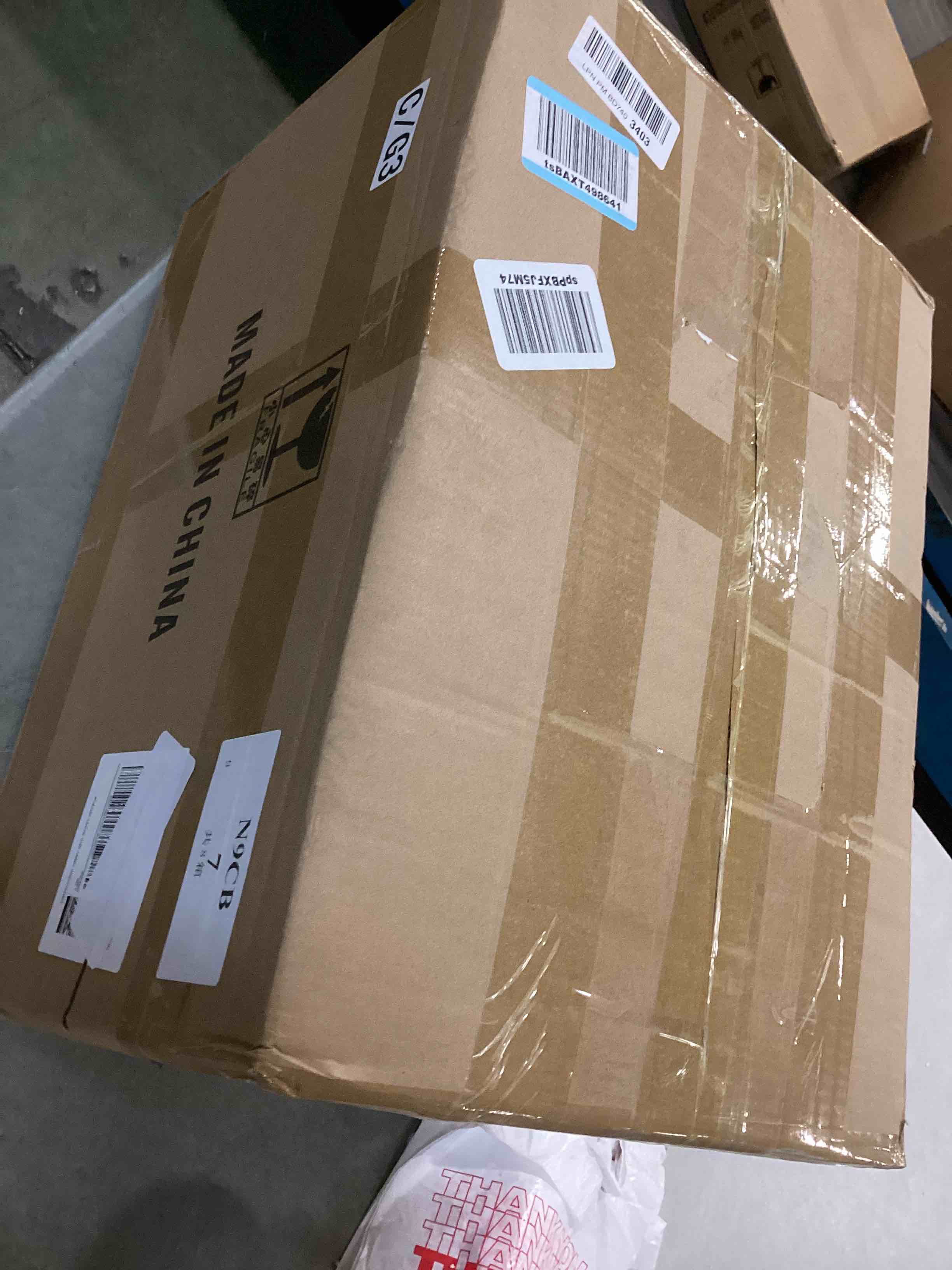 https://s3.amazonaws.com/lotting-images-prod/bidfta/TEA0332865_1728389064067.jpeg