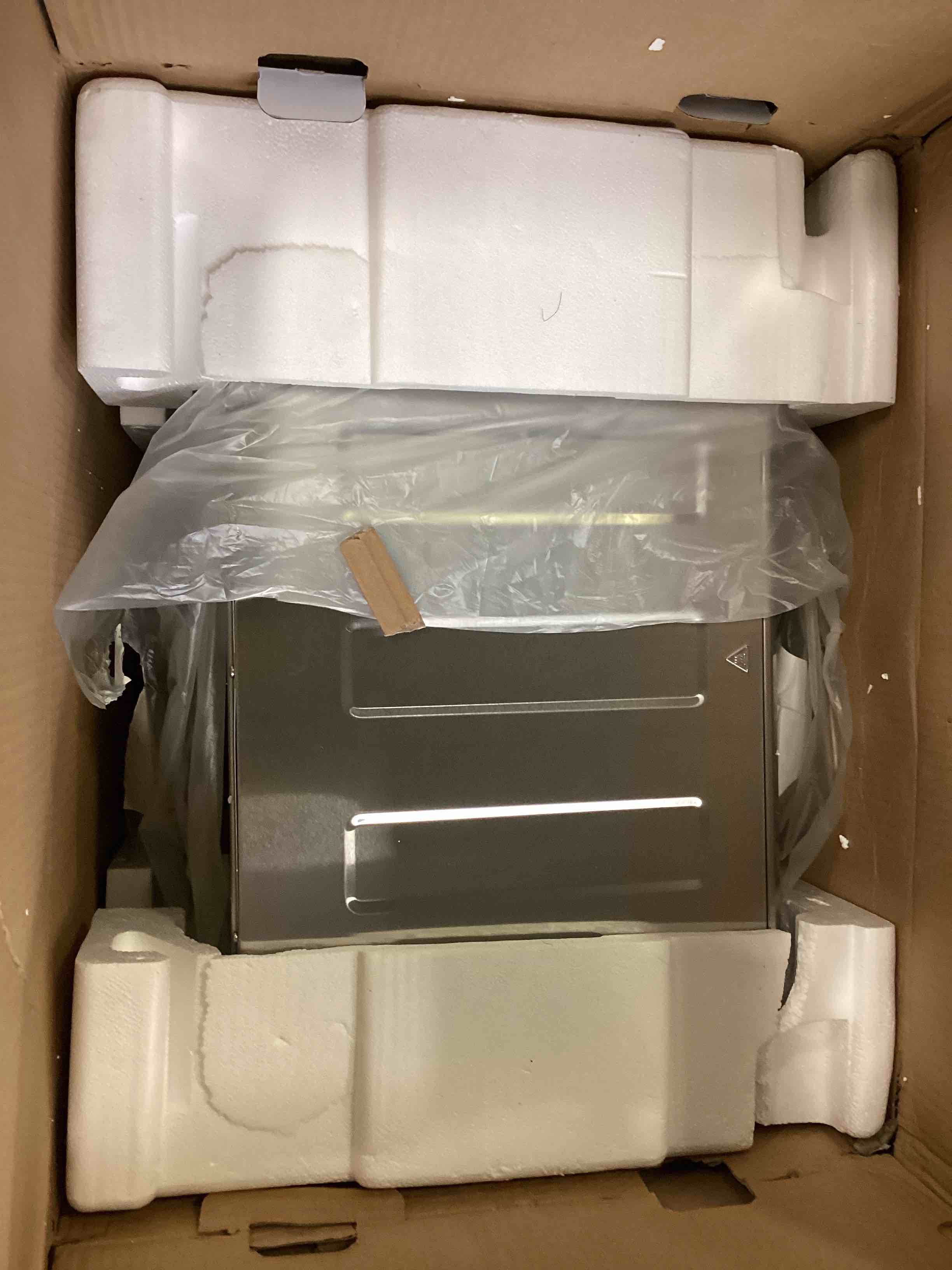 https://s3.amazonaws.com/lotting-images-prod/bidfta/TEA0332934_1728326905936.jpeg