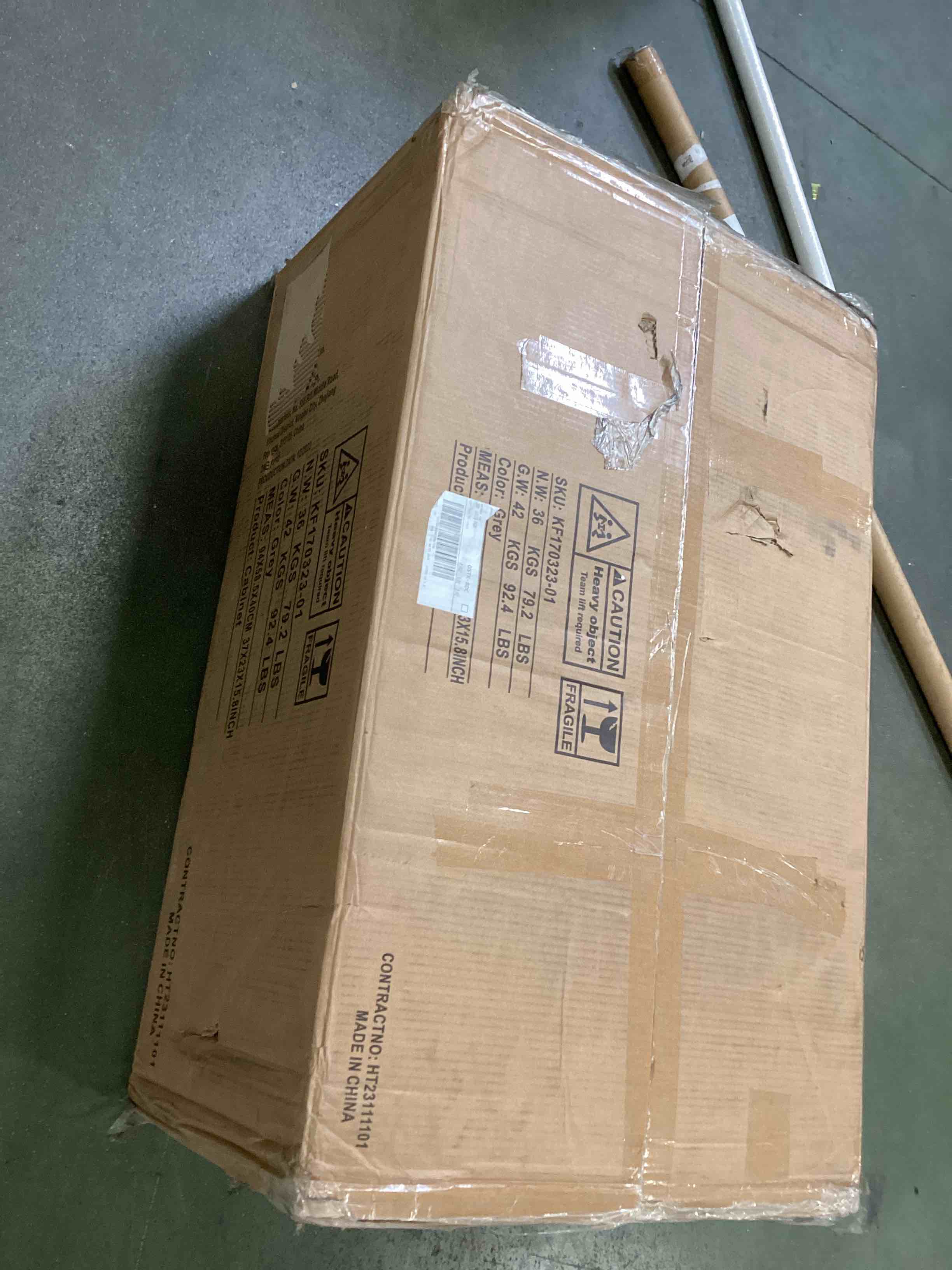 https://s3.amazonaws.com/lotting-images-prod/bidfta/TEA0332939_1728326035786.jpeg