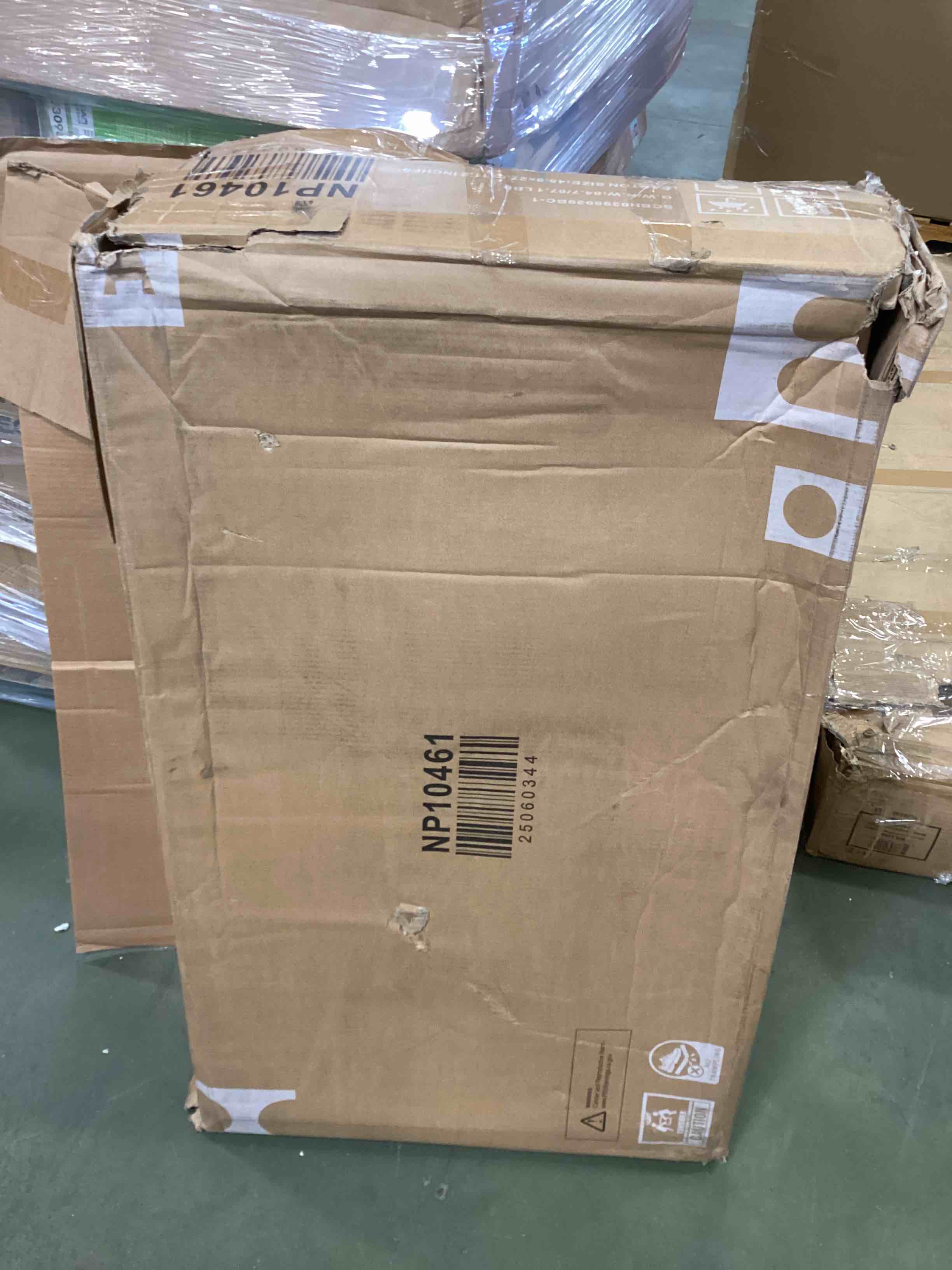 https://s3.amazonaws.com/lotting-images-prod/bidfta/TEA0332953_1728321345727.jpeg