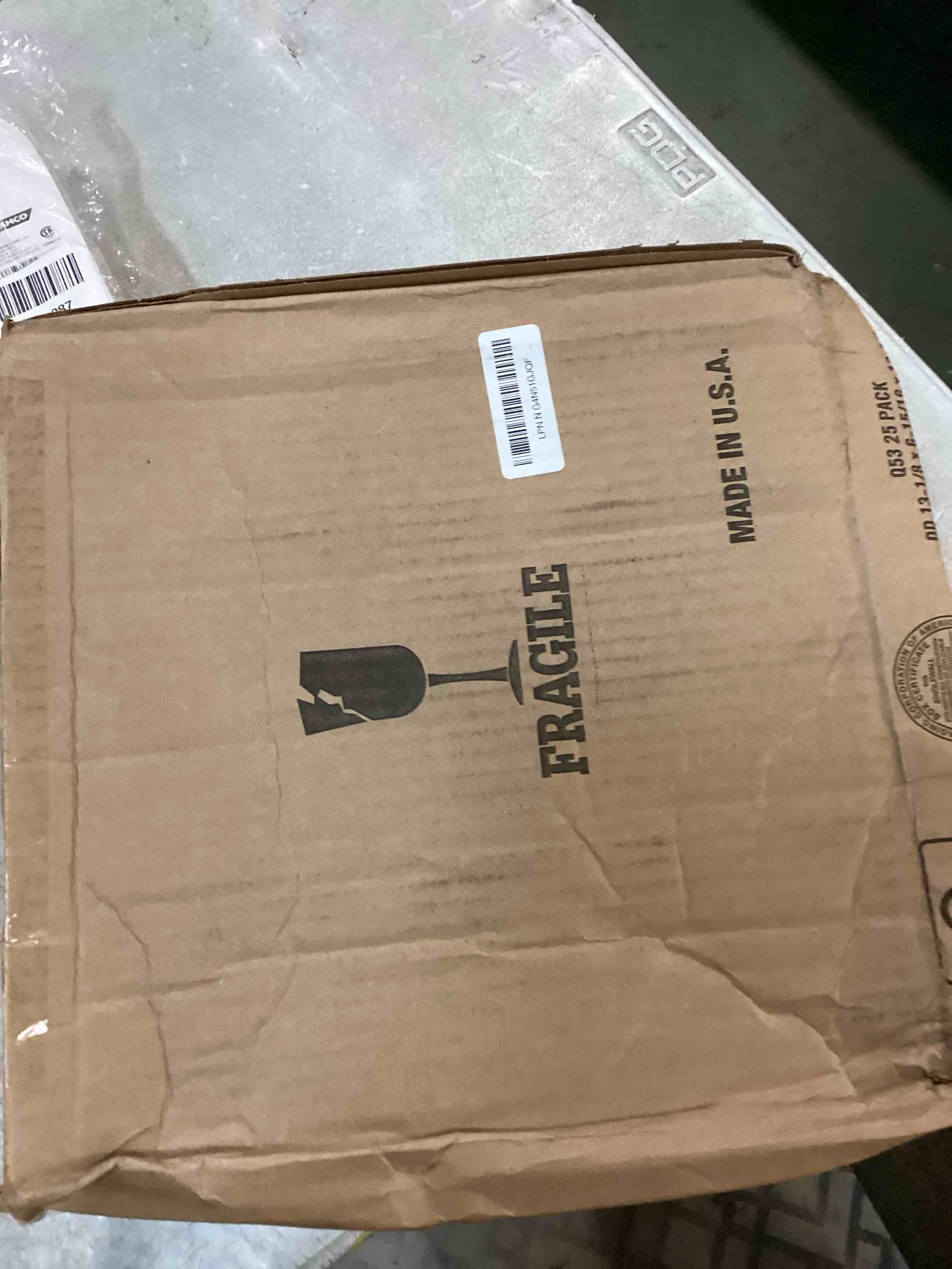 https://s3.amazonaws.com/lotting-images-prod/bidfta/TEA0333133_1728101203703.jpeg