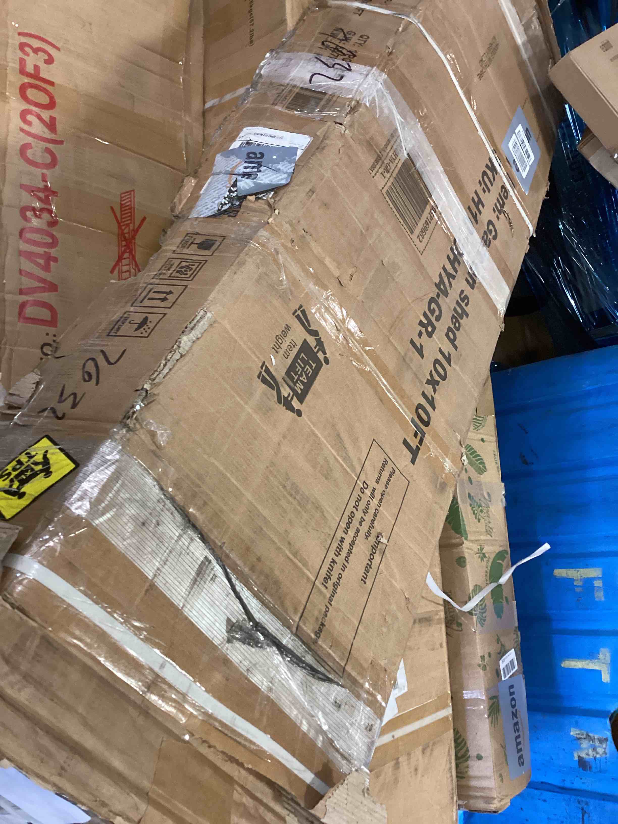 ( box 1 ) Greesum Metal Outdoor Storage Shed 10FT x 10FT, Steel Utility