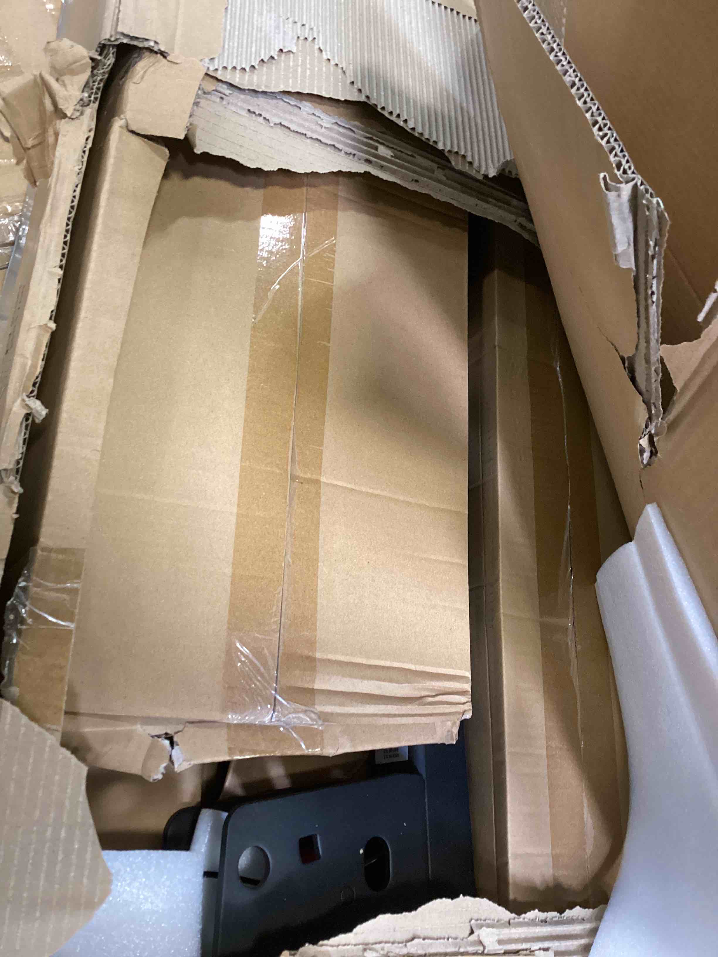 https://s3.amazonaws.com/lotting-images-prod/bidfta/TEA0333563_1727895621265.jpeg