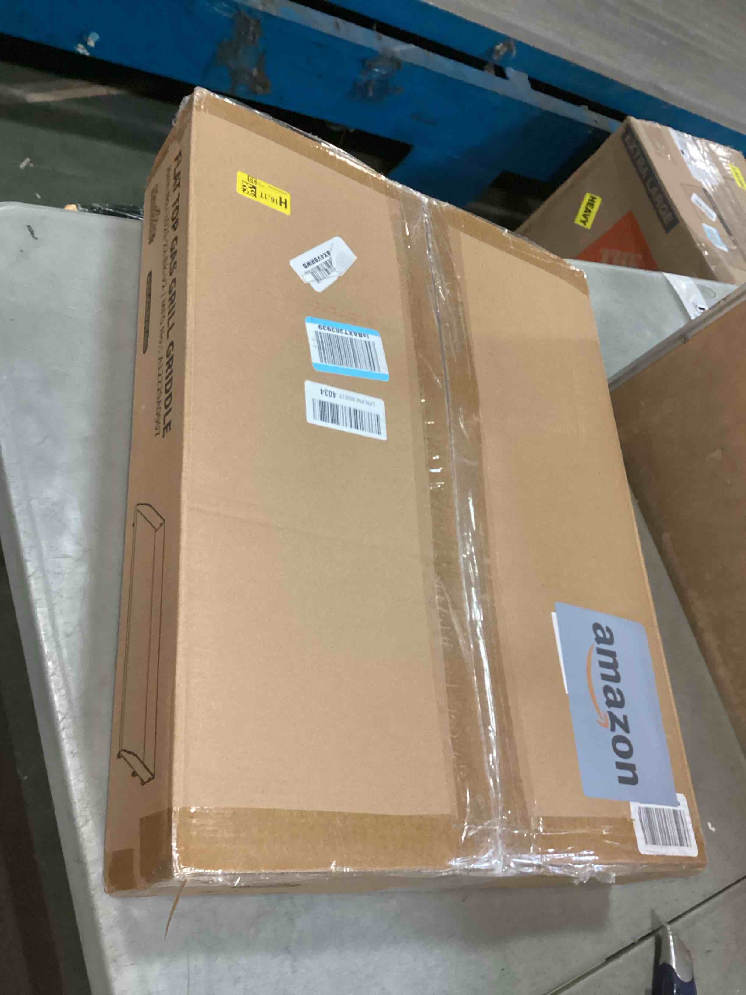 https://s3.amazonaws.com/lotting-images-prod/bidfta/TEA0334484_1728604941158.jpeg