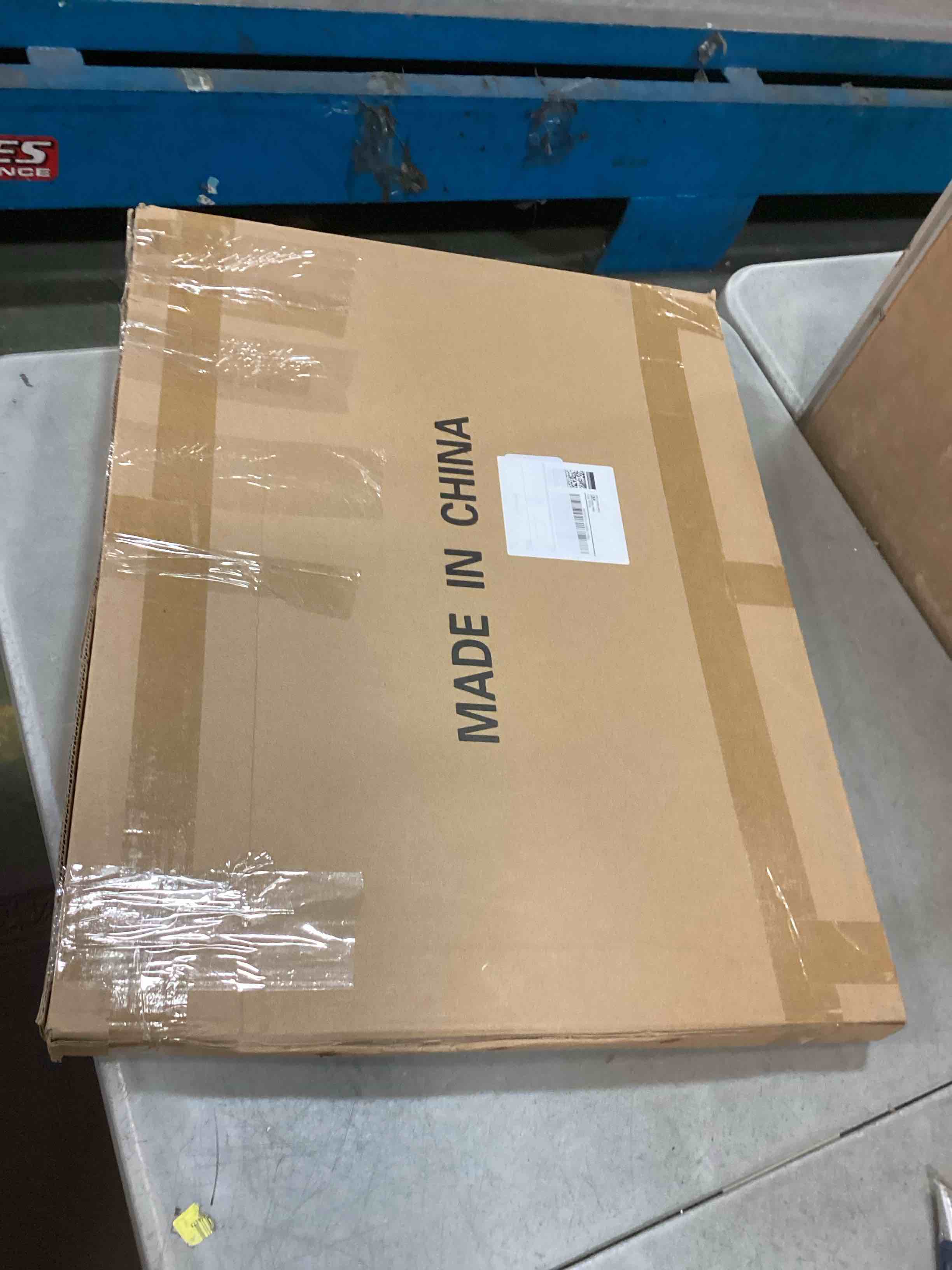 https://s3.amazonaws.com/lotting-images-prod/bidfta/TEA0334485_1728604860891.jpeg