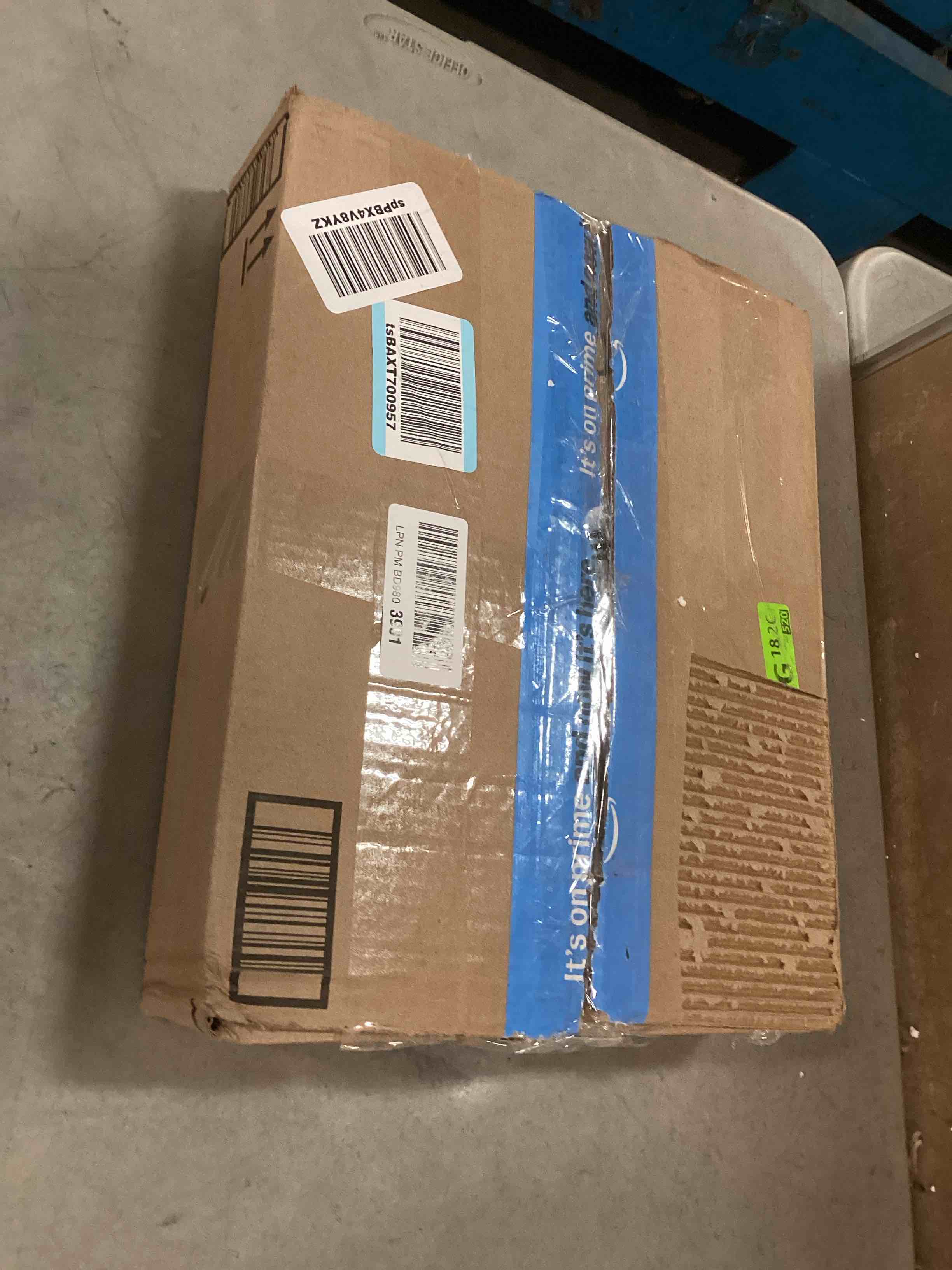 https://s3.amazonaws.com/lotting-images-prod/bidfta/TEA0334647_1728528910923.jpeg
