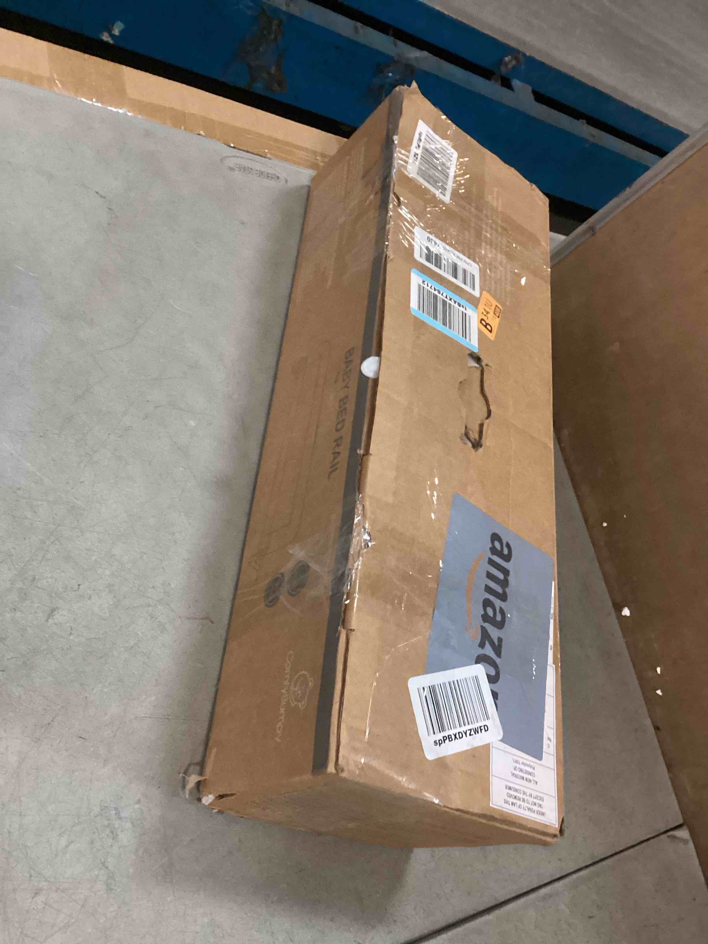 https://s3.amazonaws.com/lotting-images-prod/bidfta/TEA0334770_1728511453880.jpeg