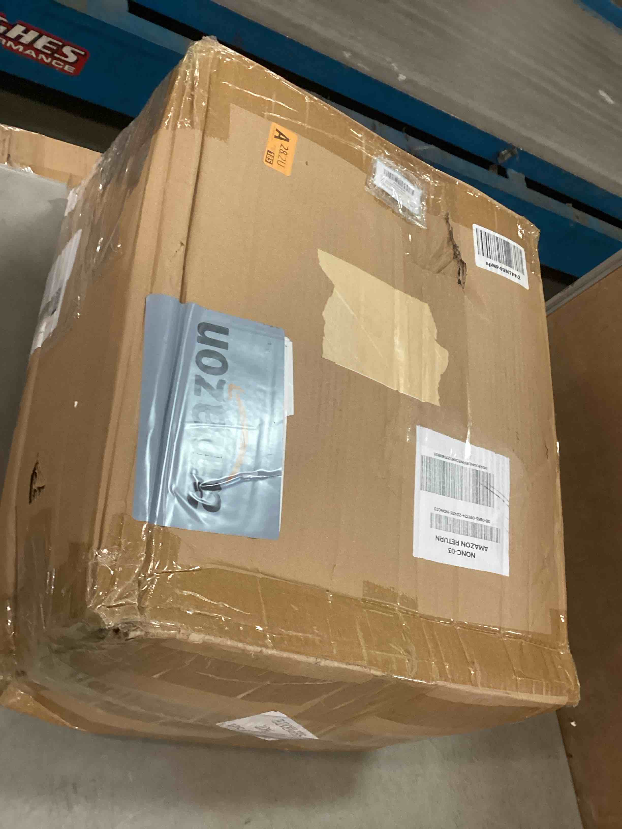 https://s3.amazonaws.com/lotting-images-prod/bidfta/TEA0334771_1728511340905.jpeg