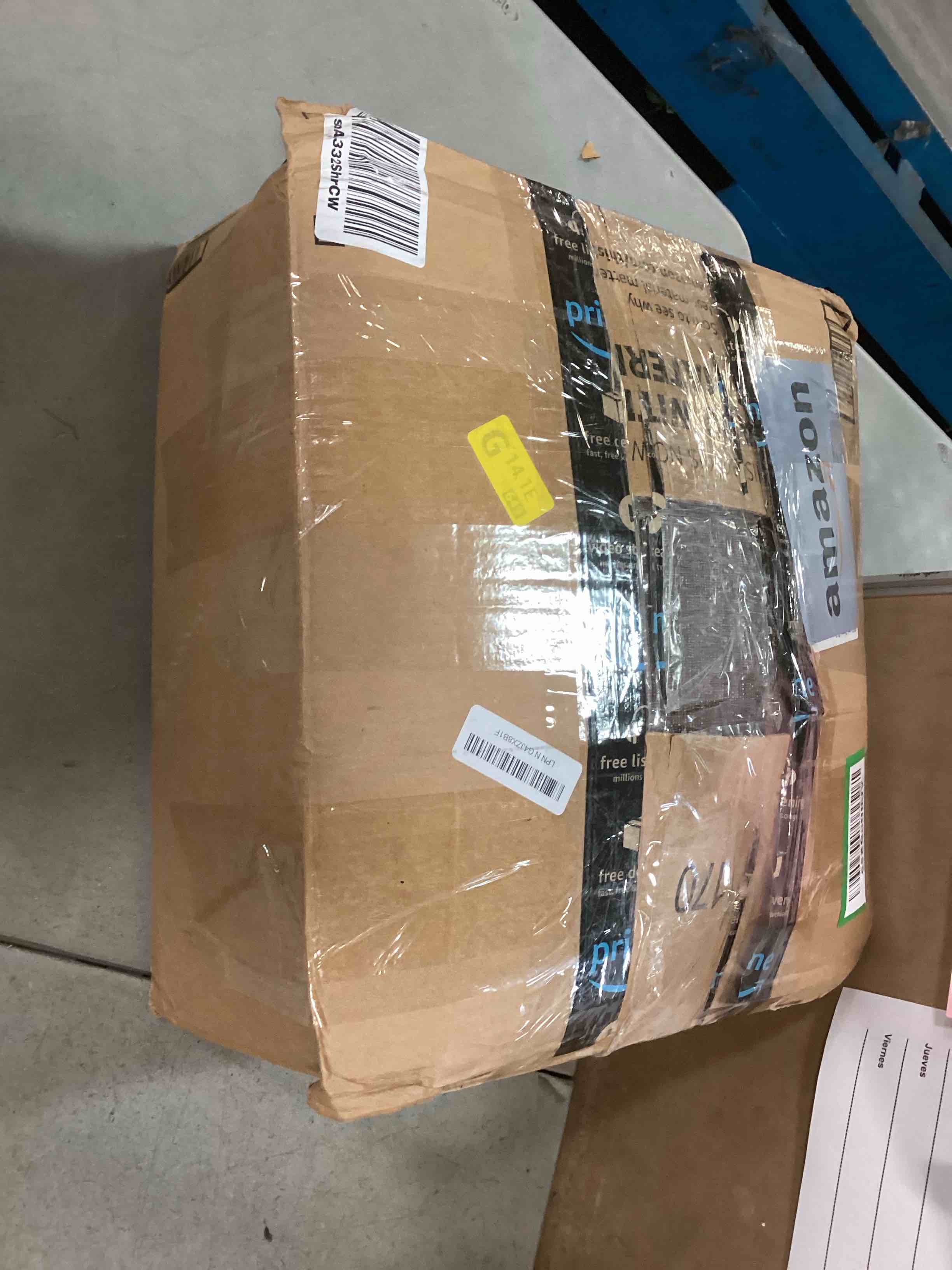 https://s3.amazonaws.com/lotting-images-prod/bidfta/TEA0335058_1728357948349.jpeg