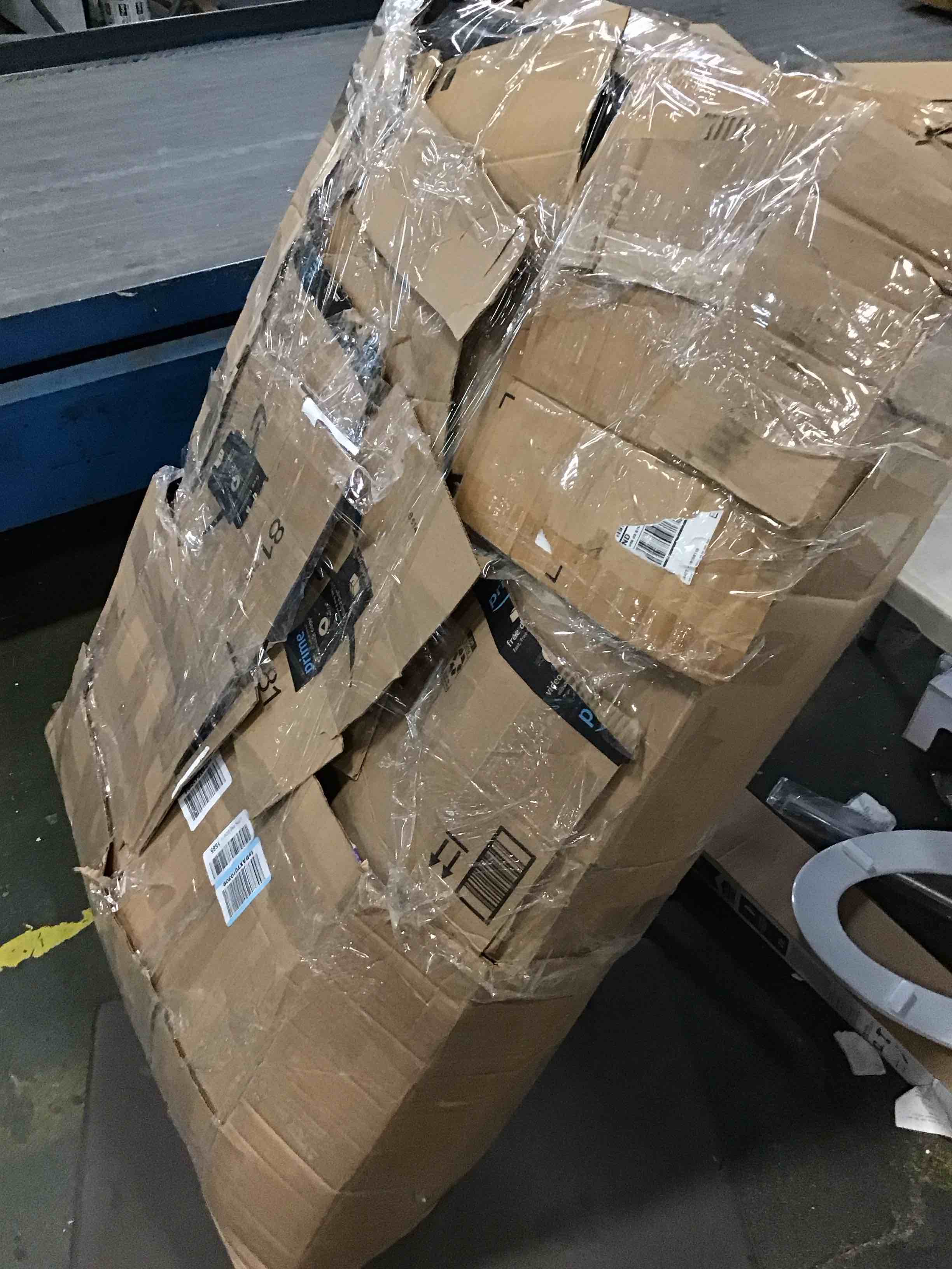 https://s3.amazonaws.com/lotting-images-prod/bidfta/TEA0336037_1728660078726.jpeg