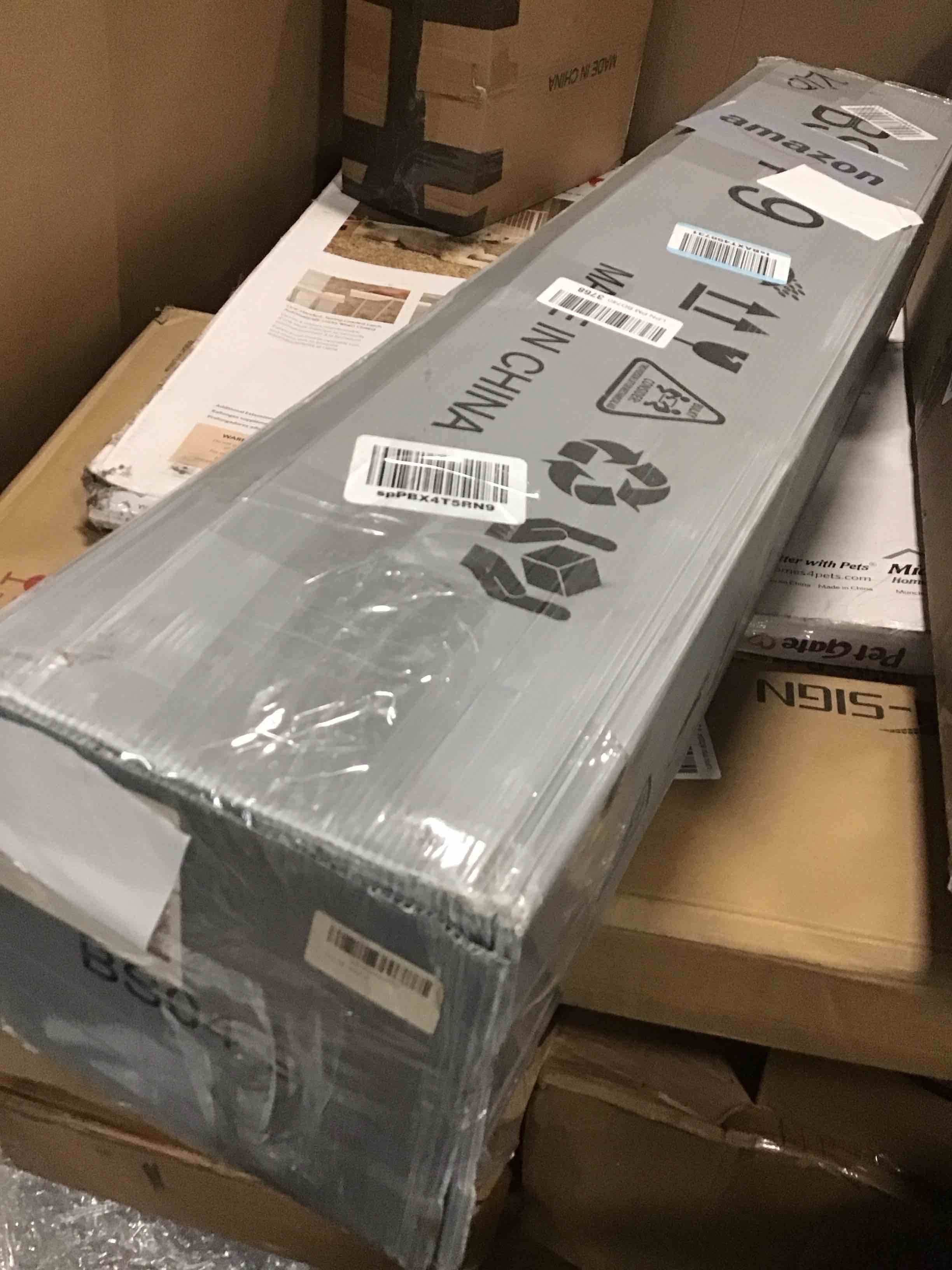 https://s3.amazonaws.com/lotting-images-prod/bidfta/TEA0336319_1728566112888.jpeg