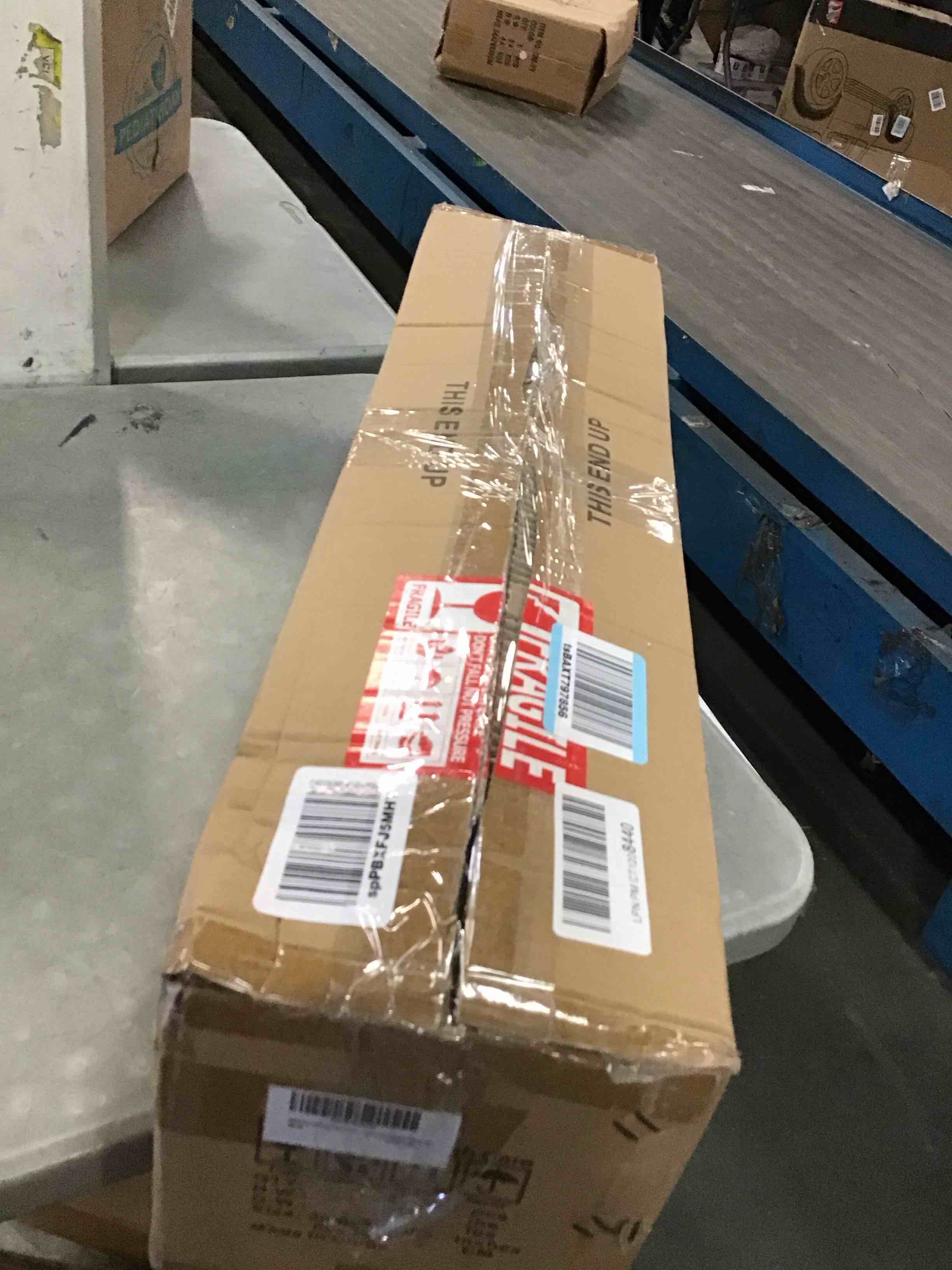https://s3.amazonaws.com/lotting-images-prod/bidfta/TEA0336856_1728393792602.jpeg